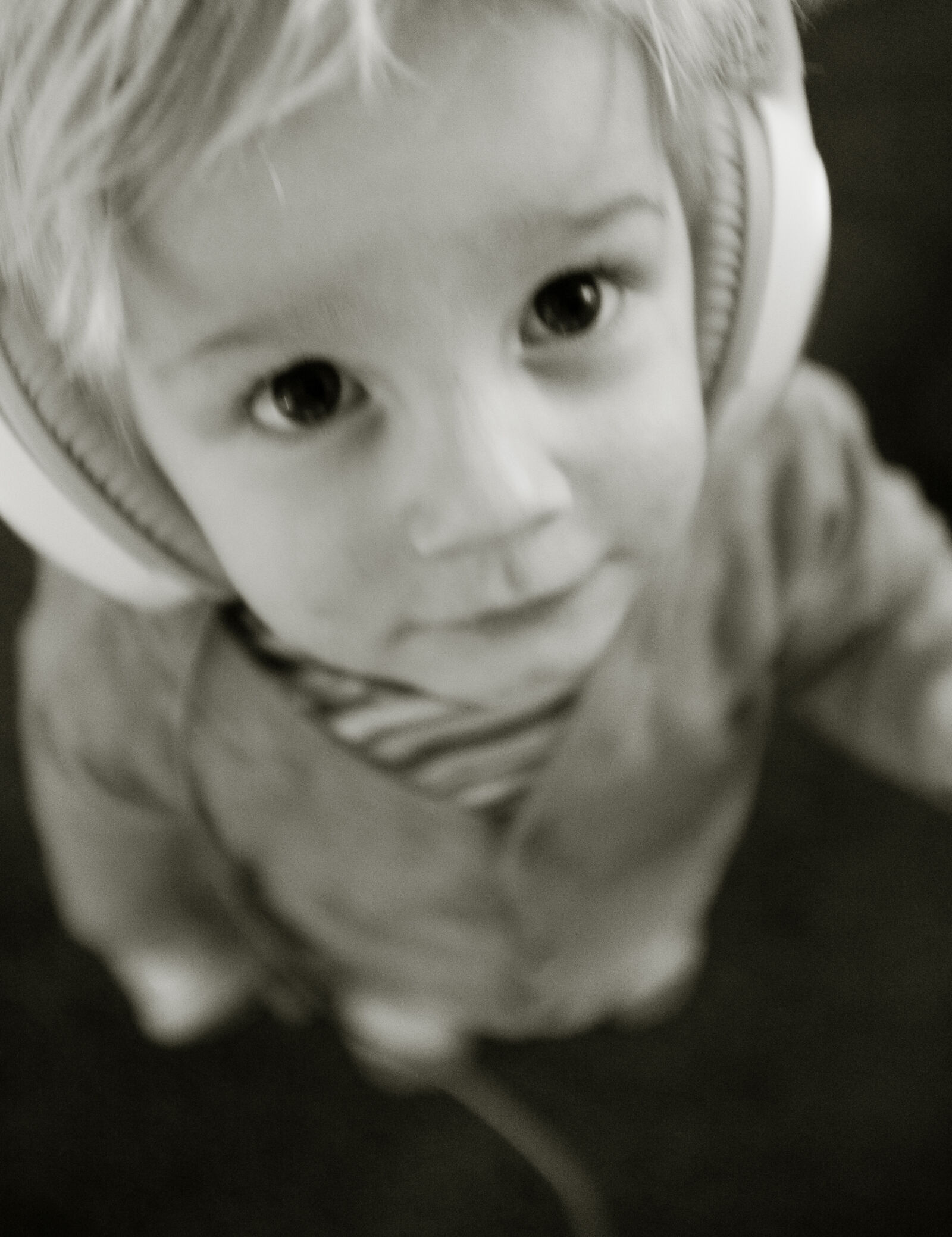 Fujifilm X100T sample photo. Headphones photography