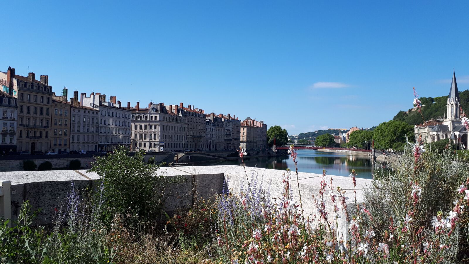 Samsung Galaxy A5(2017) sample photo. Lyon, lyon2, old lyon photography