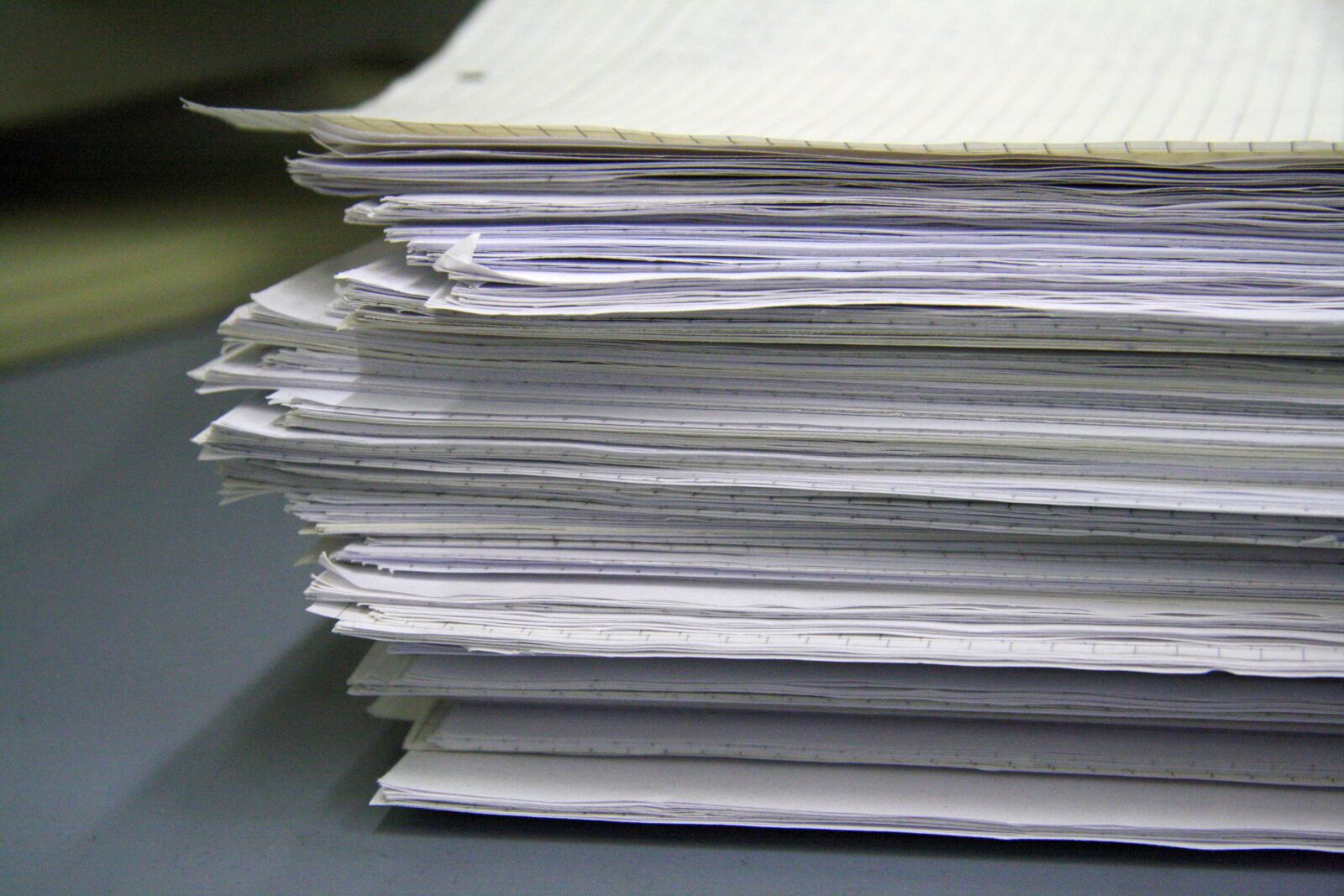 Canon EOS 1000D (EOS Digital Rebel XS / EOS Kiss F) sample photo. Pile, paper, page photography