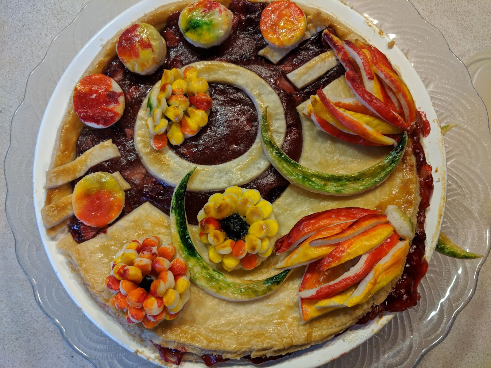 Google Pixel 2 sample photo. Pie, pastry, decorative pie photography