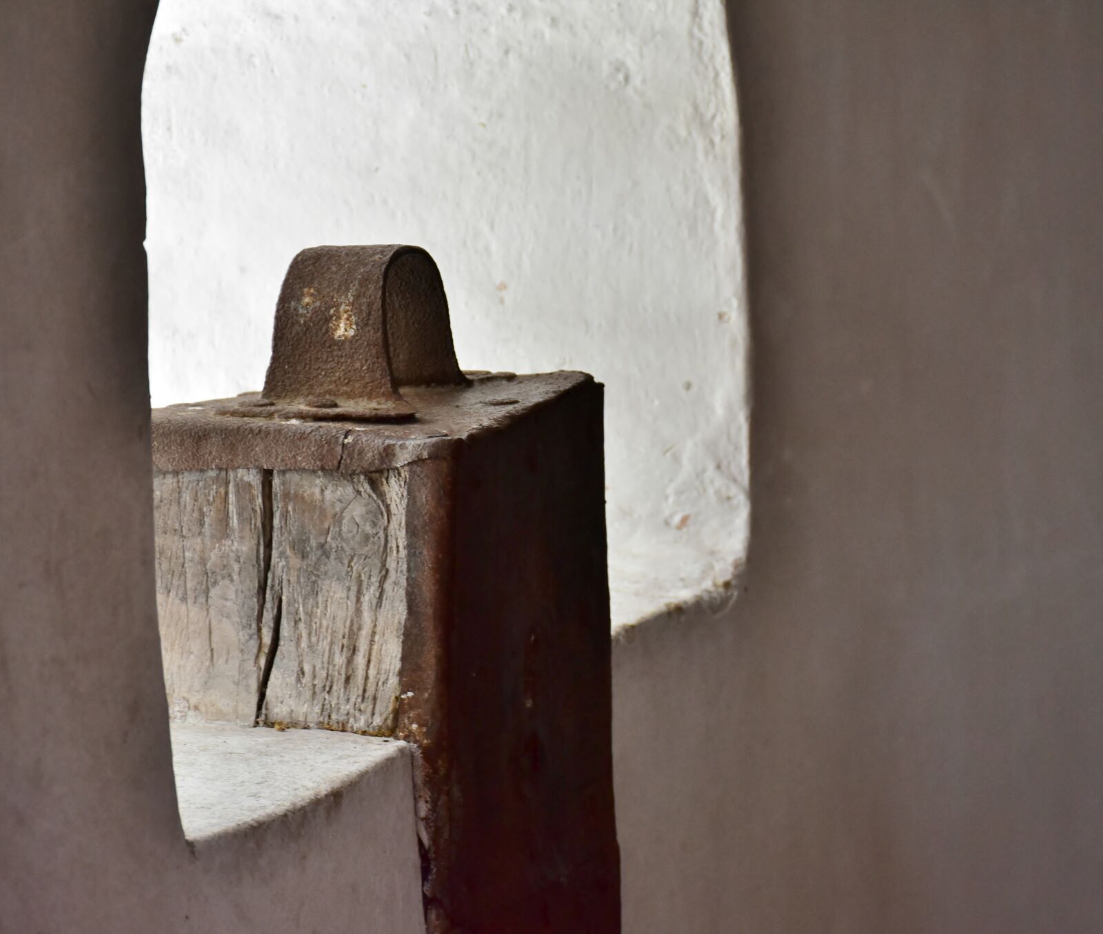 Nikon D7200 sample photo. Offertory box, victims, donation photography