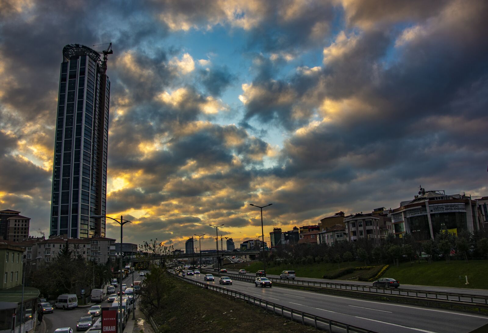 Nikon D5200 sample photo. City, cloud, sky photography