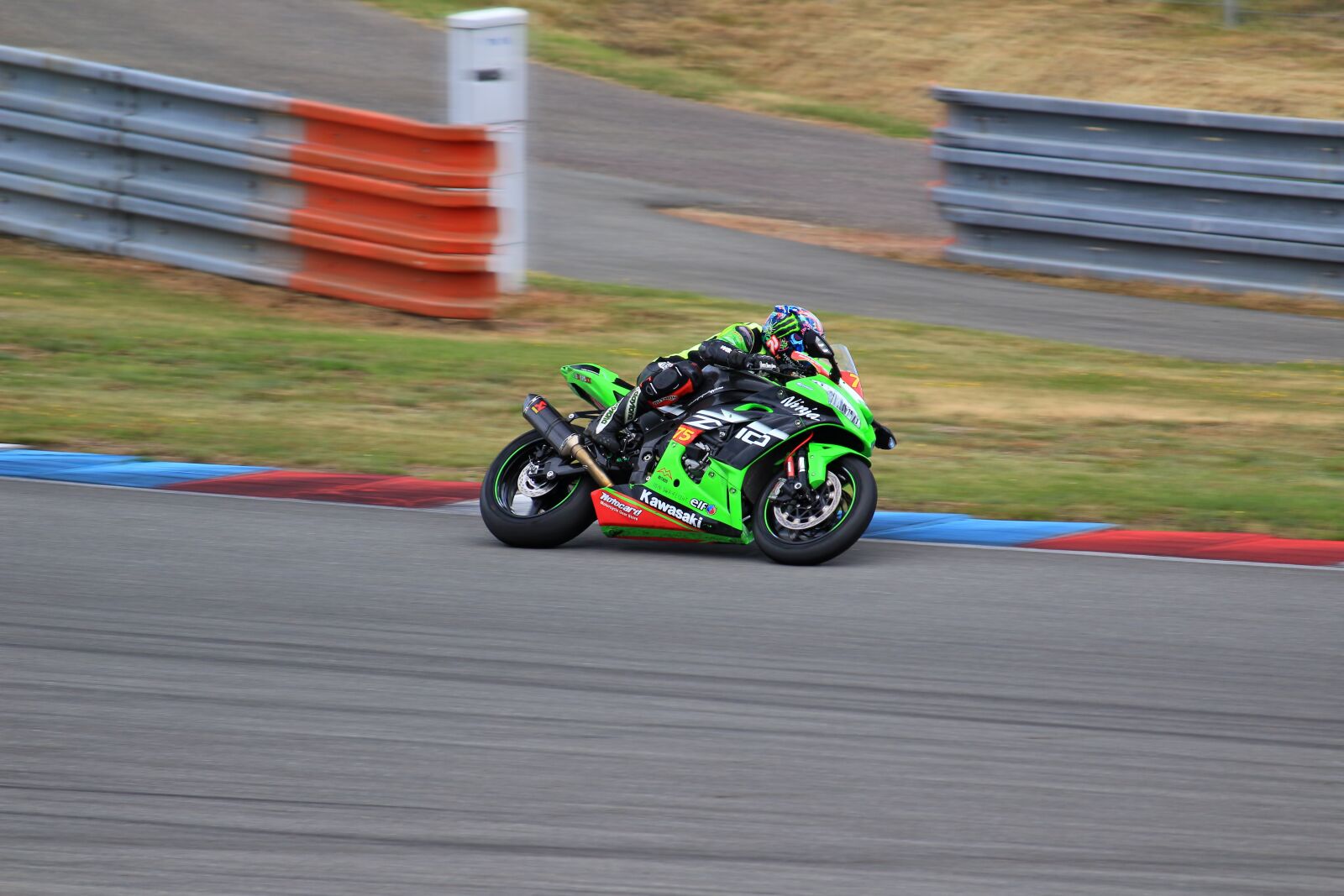 Canon EF-S 55-250mm F4-5.6 IS STM sample photo. Brno, bike, kawasaki photography