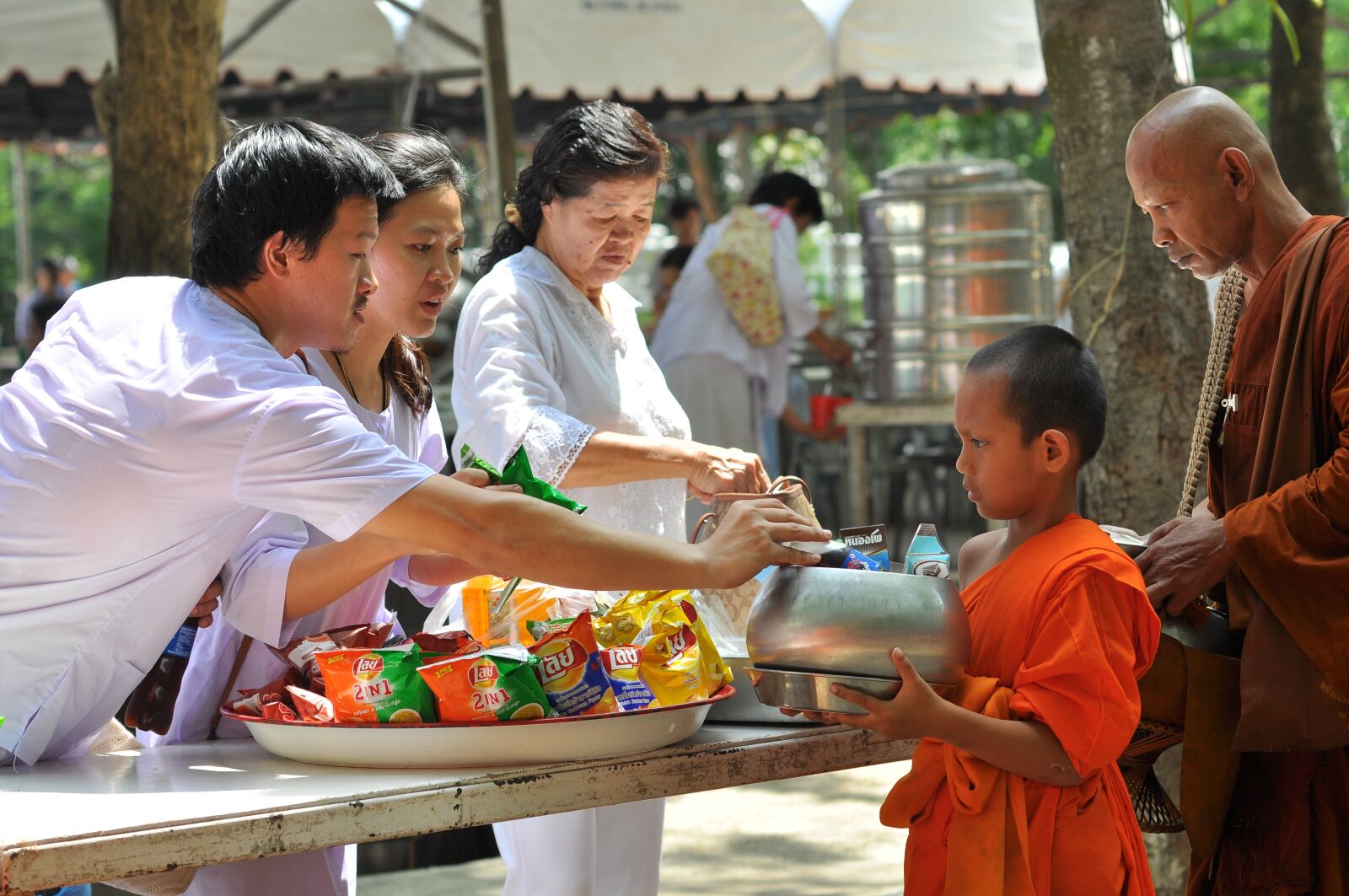 Nikon D90 sample photo. Buddhism, the english, buddhists photography
