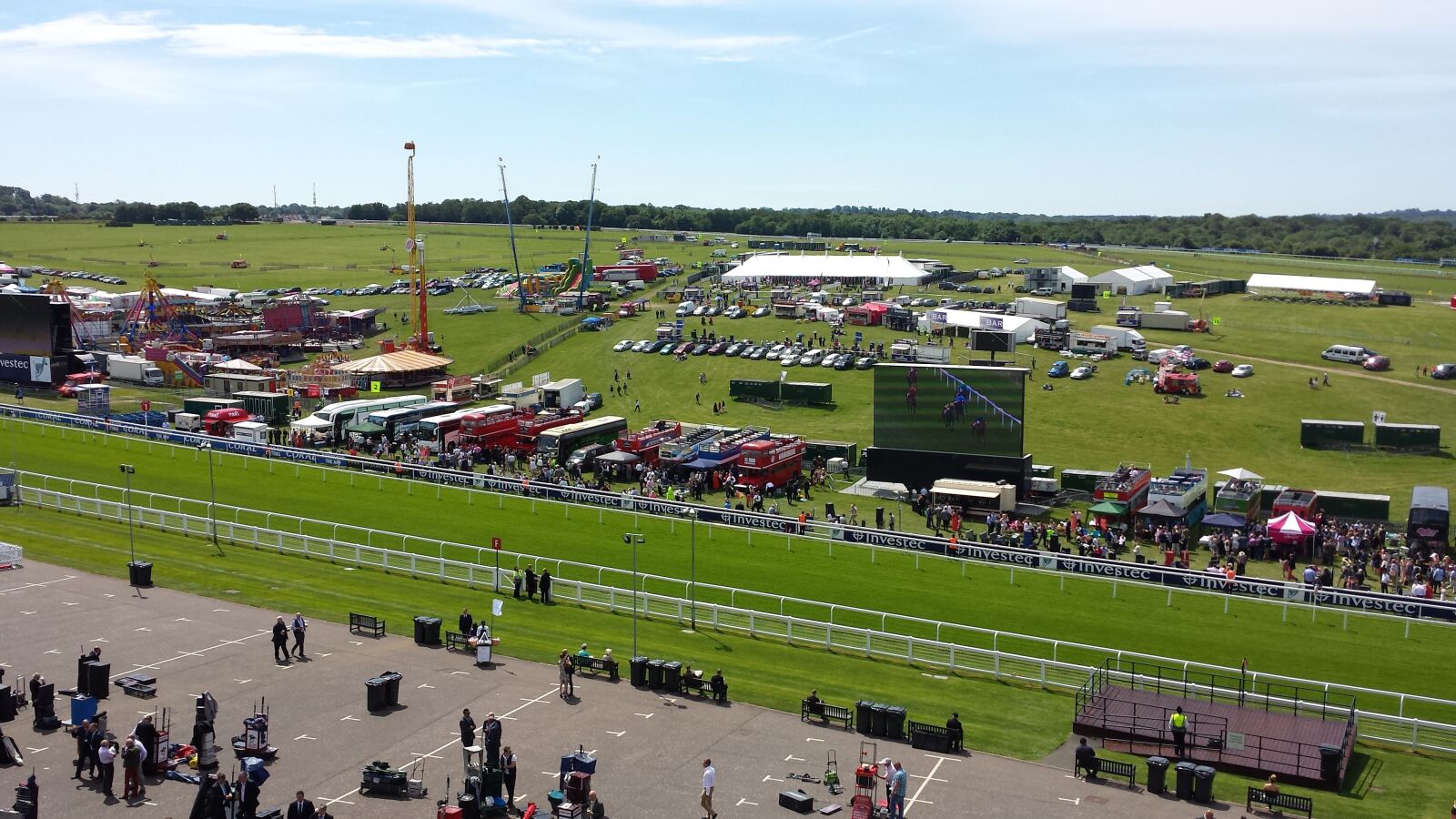 Samsung Galaxy S4 sample photo. Horse racing, ascot, race photography