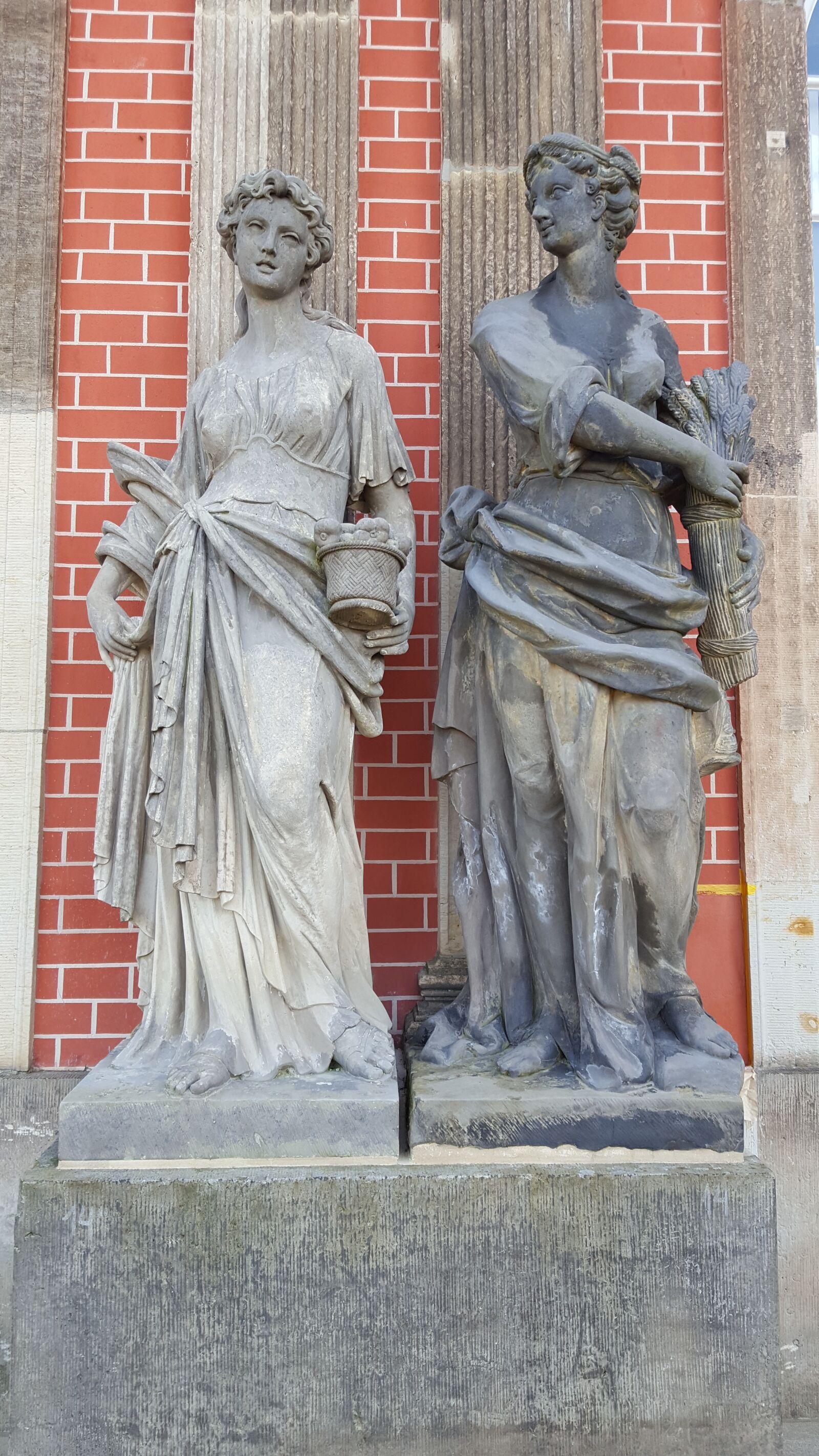 Samsung Galaxy S6 sample photo. Statue, women, woman photography