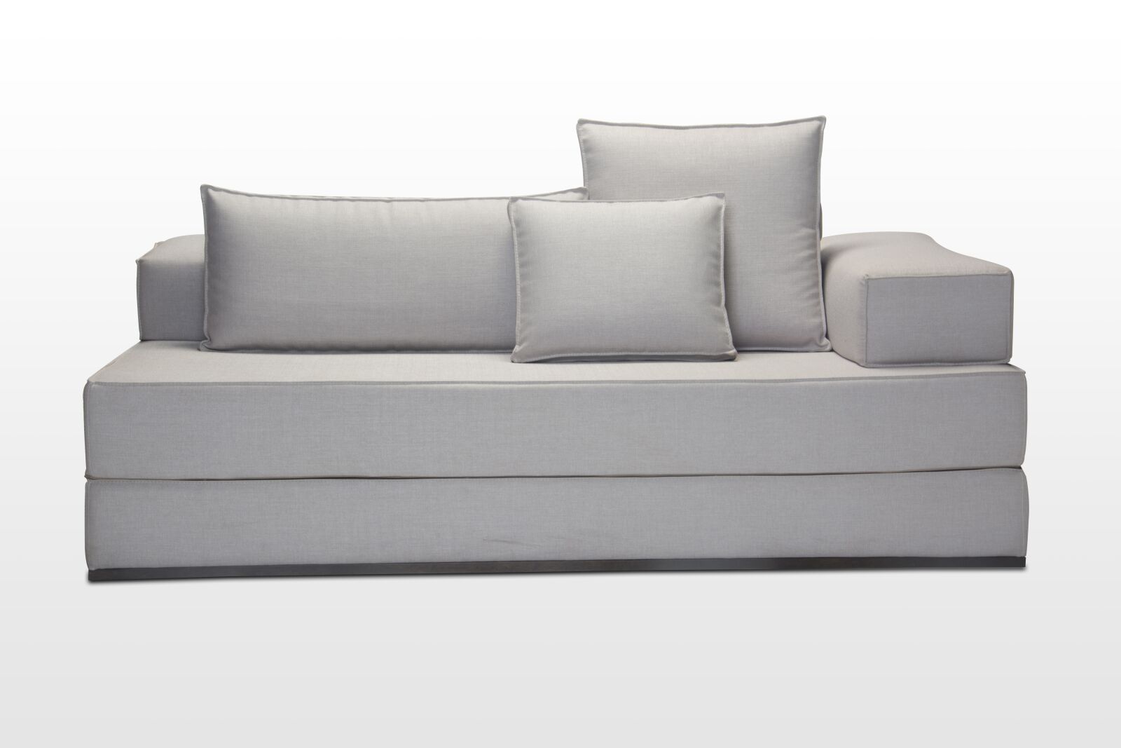 Nikon D7100 sample photo. Sofa, luggage, decoration photography