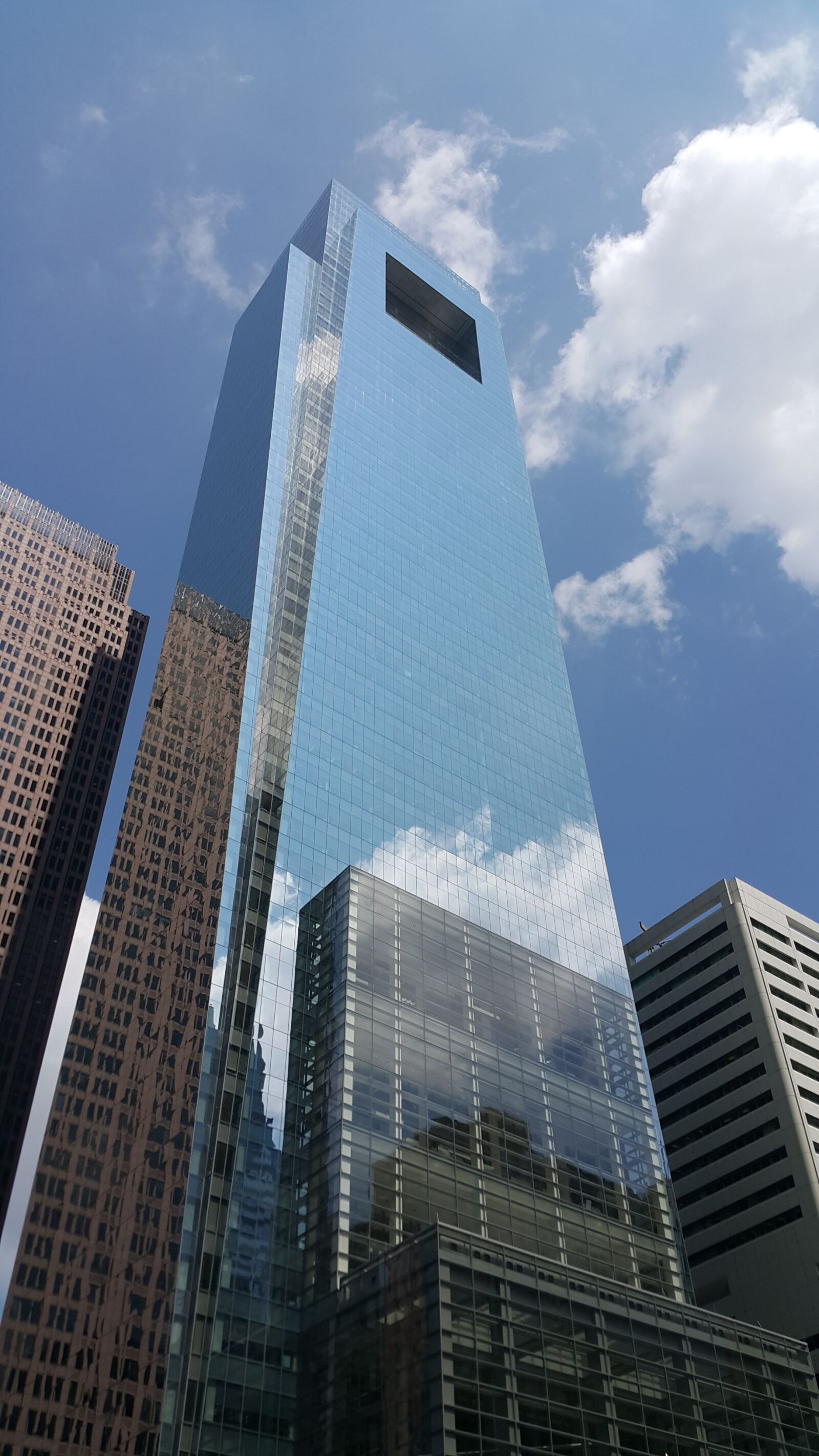 Samsung Galaxy Note4 sample photo. Skyscraper, philadelphia, downtown photography