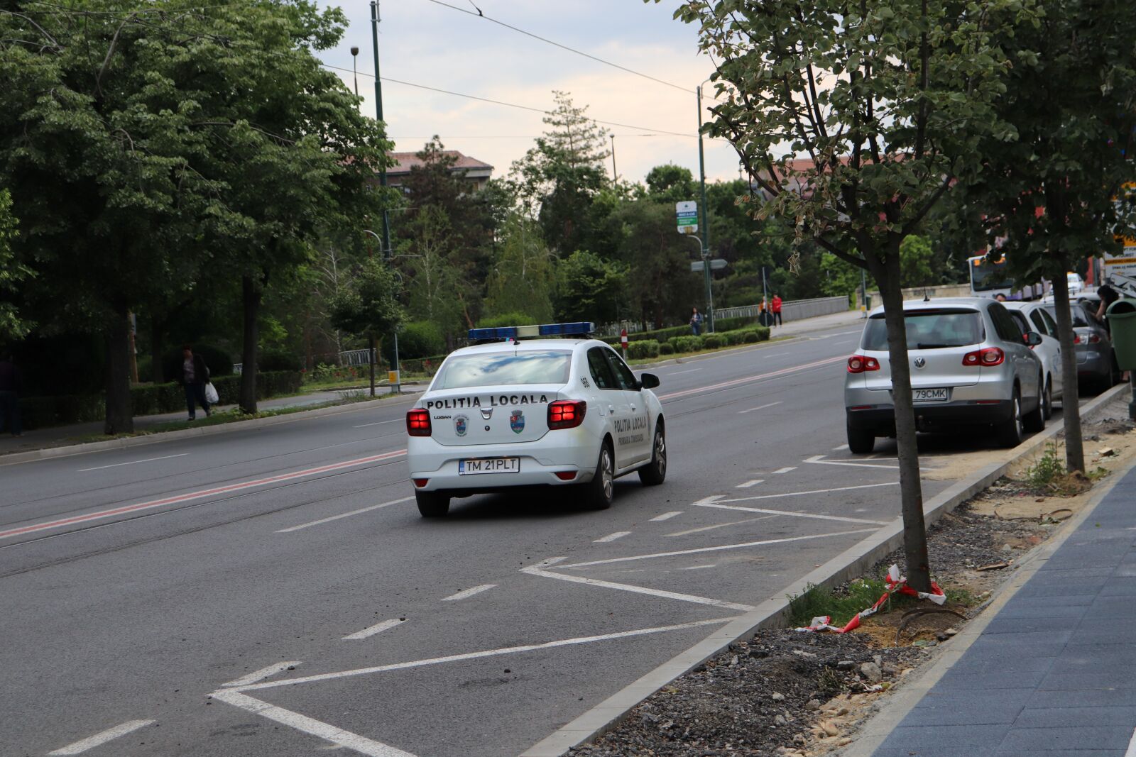 Canon EOS 200D (EOS Rebel SL2 / EOS Kiss X9) sample photo. Politia locala timisoara, police photography