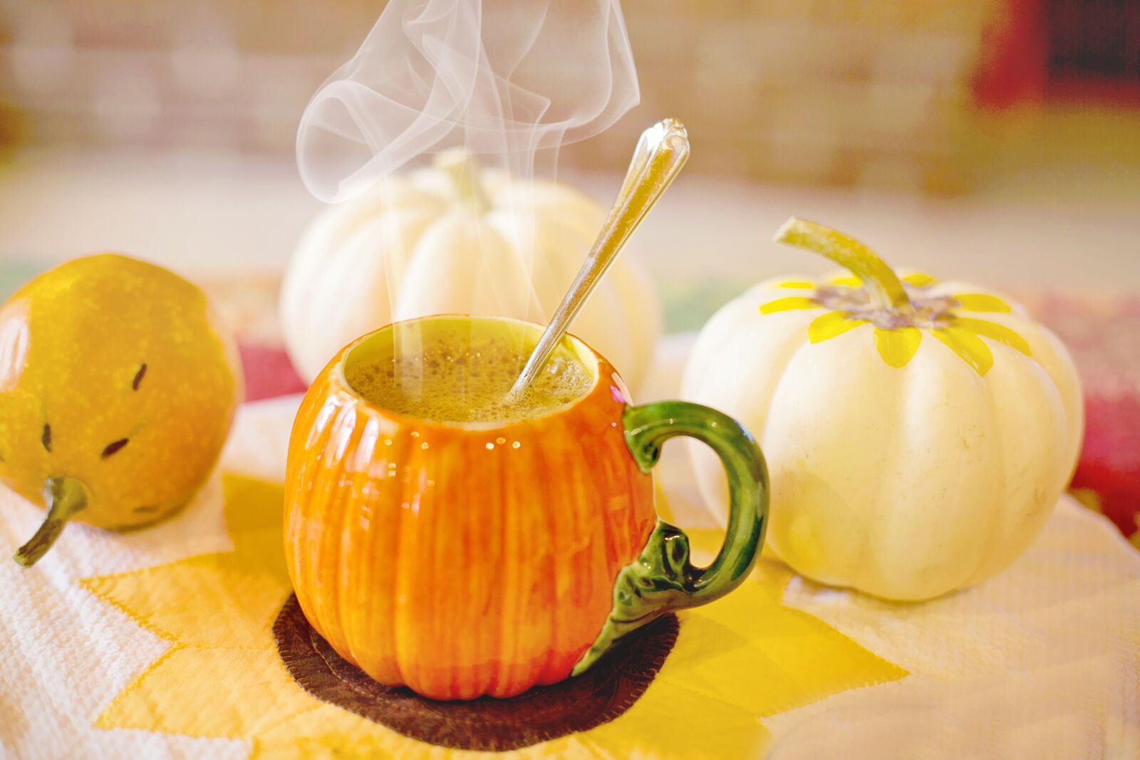 Canon EF 50mm F1.4 USM sample photo. Pumpkin spice latte, fall photography