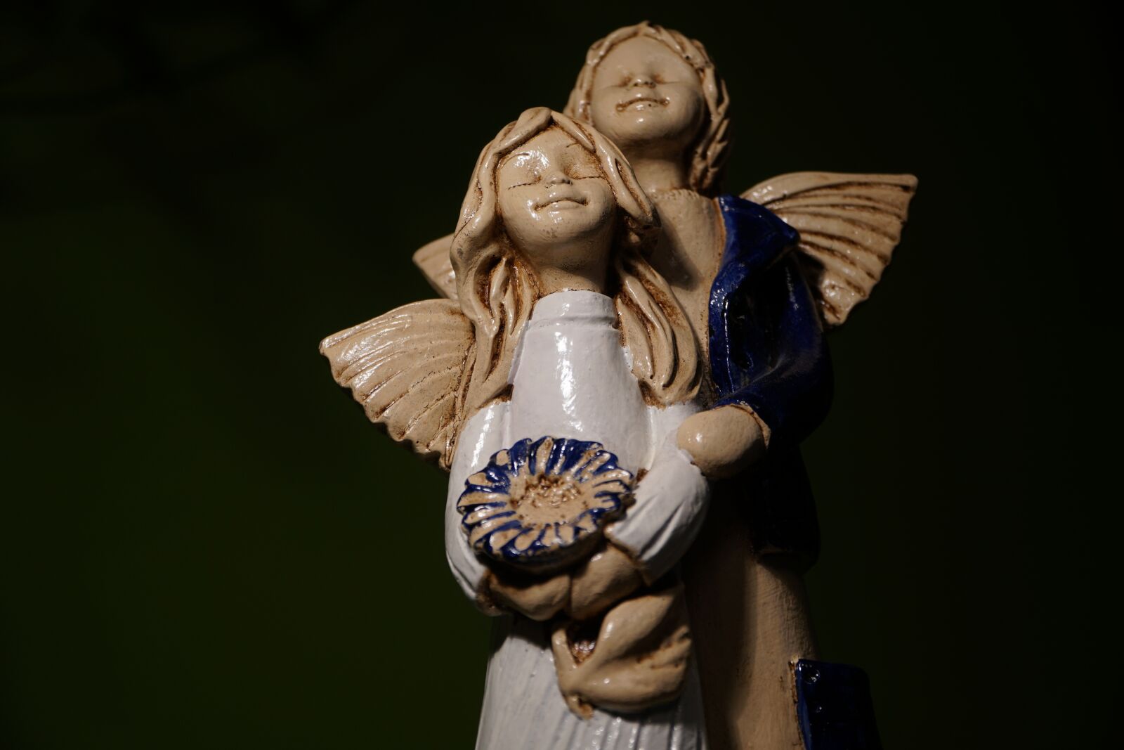 Sony a6300 + Sony E PZ 18-105mm F4 G OSS sample photo. Angel, para, love photography