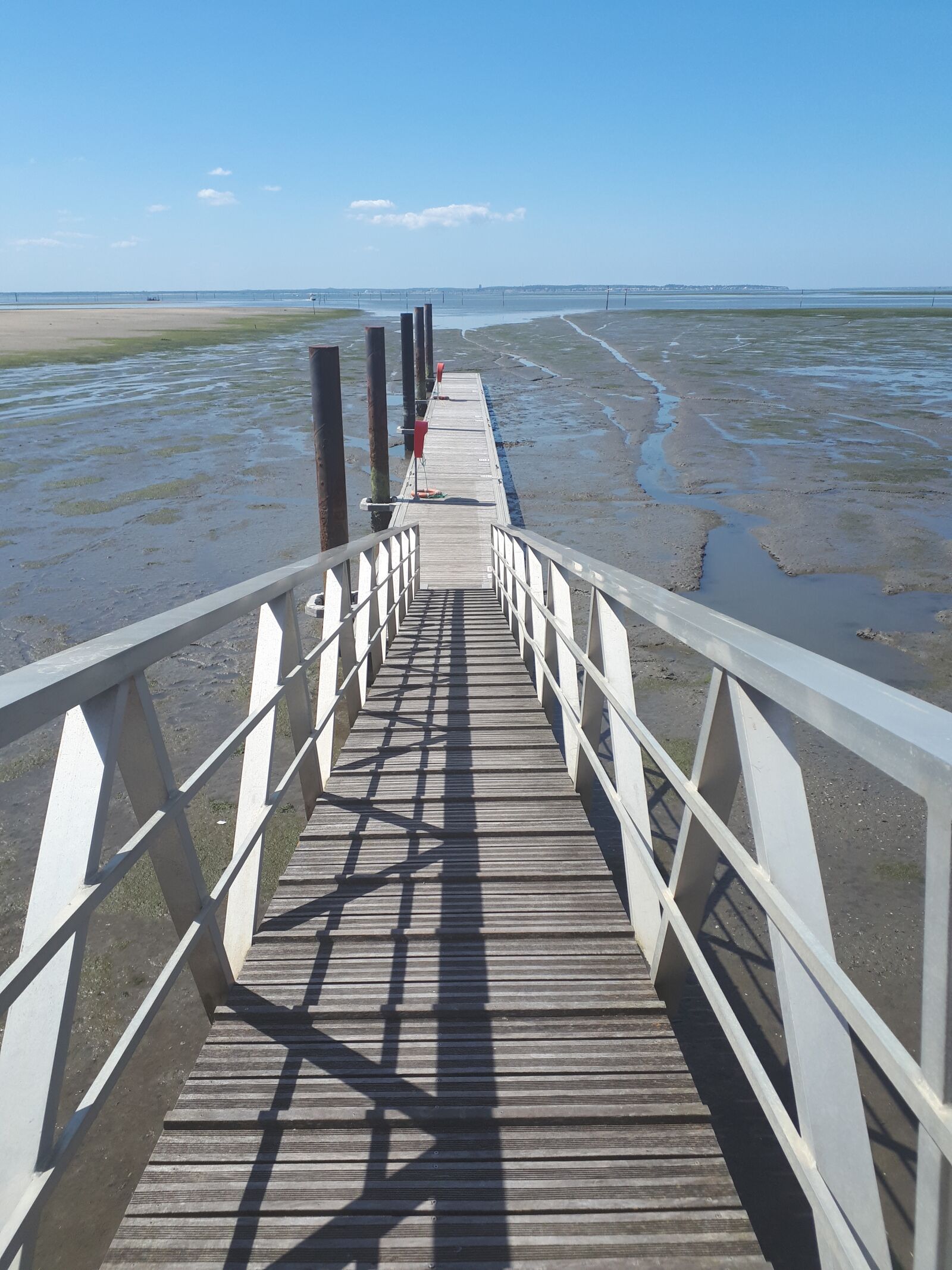 Samsung Galaxy A5(2017) sample photo. France, holiday, sea photography