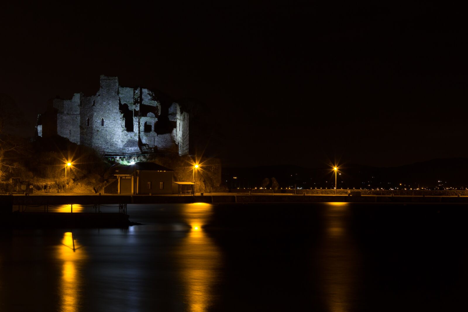 Canon EOS 600D (Rebel EOS T3i / EOS Kiss X5) sample photo. Carlingford, ireland, architecture photography