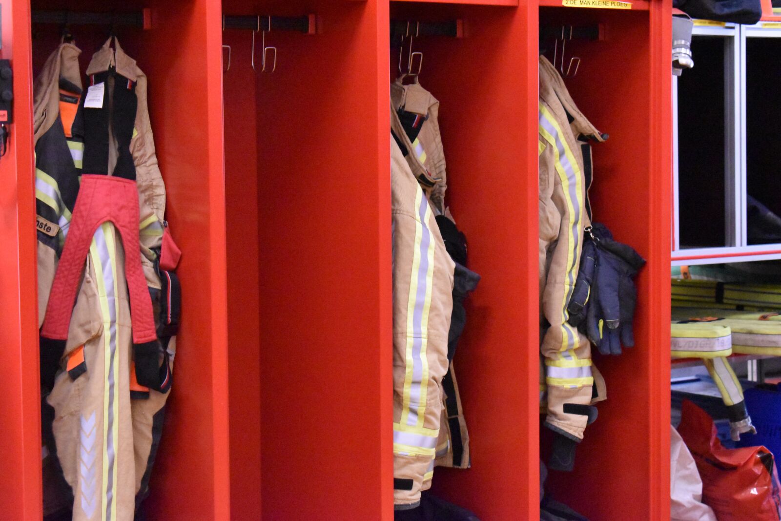 Nikon D3500 sample photo. Fire department, closet, caregiver photography