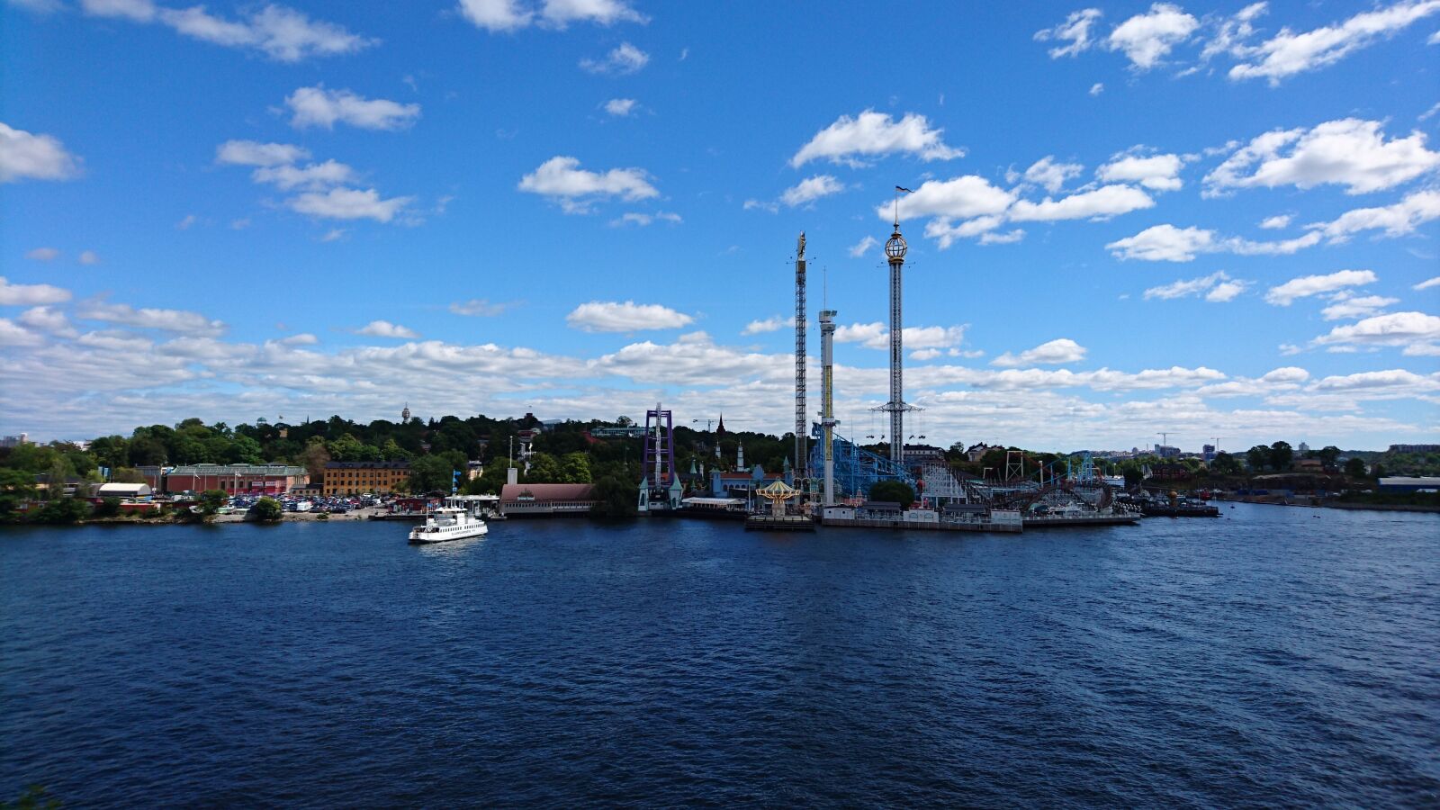 Sony Xperia Z5 sample photo. Stockholm, sweden, theme park photography