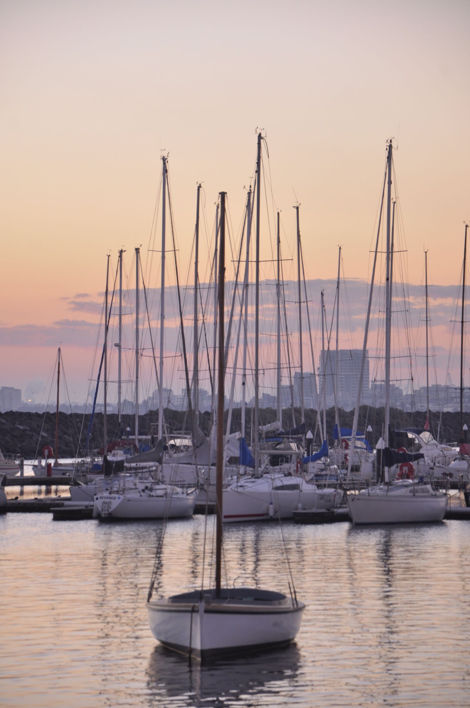 Nikon D90 sample photo. Sea, beach, yacht photography