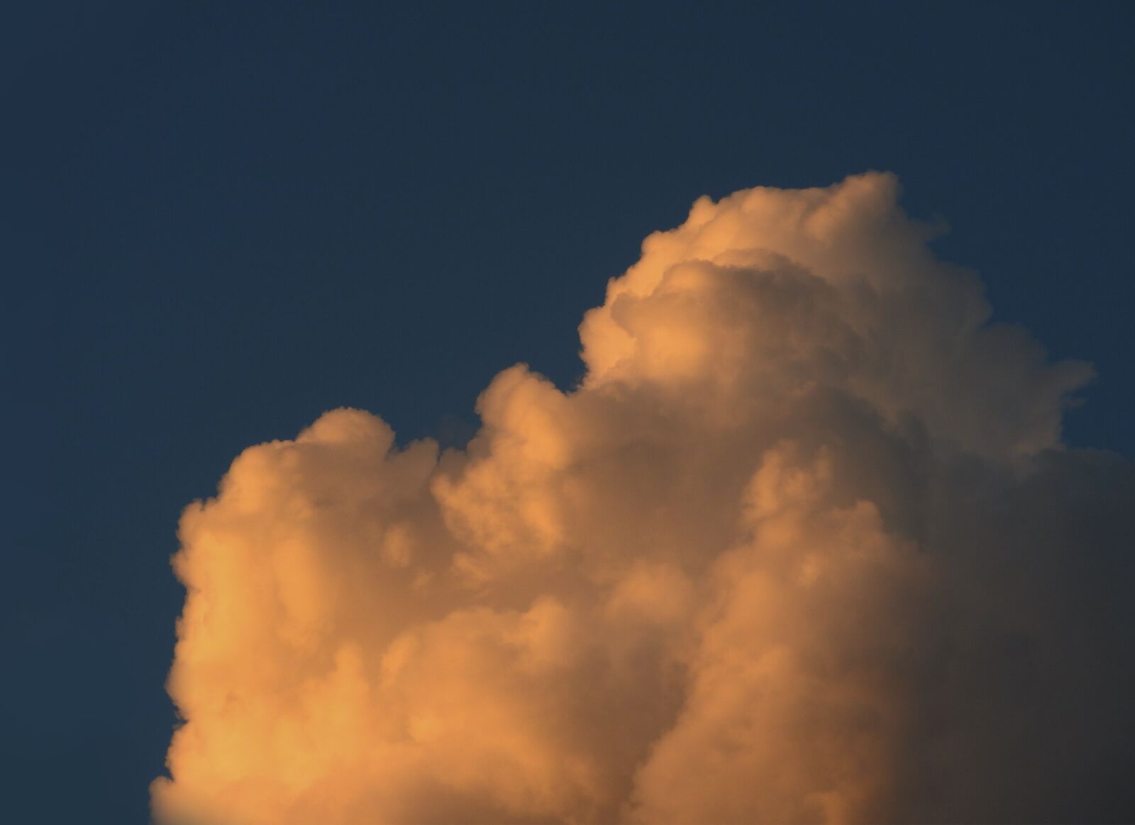 Nikon D7200 sample photo. Sky, blue, clouds photography