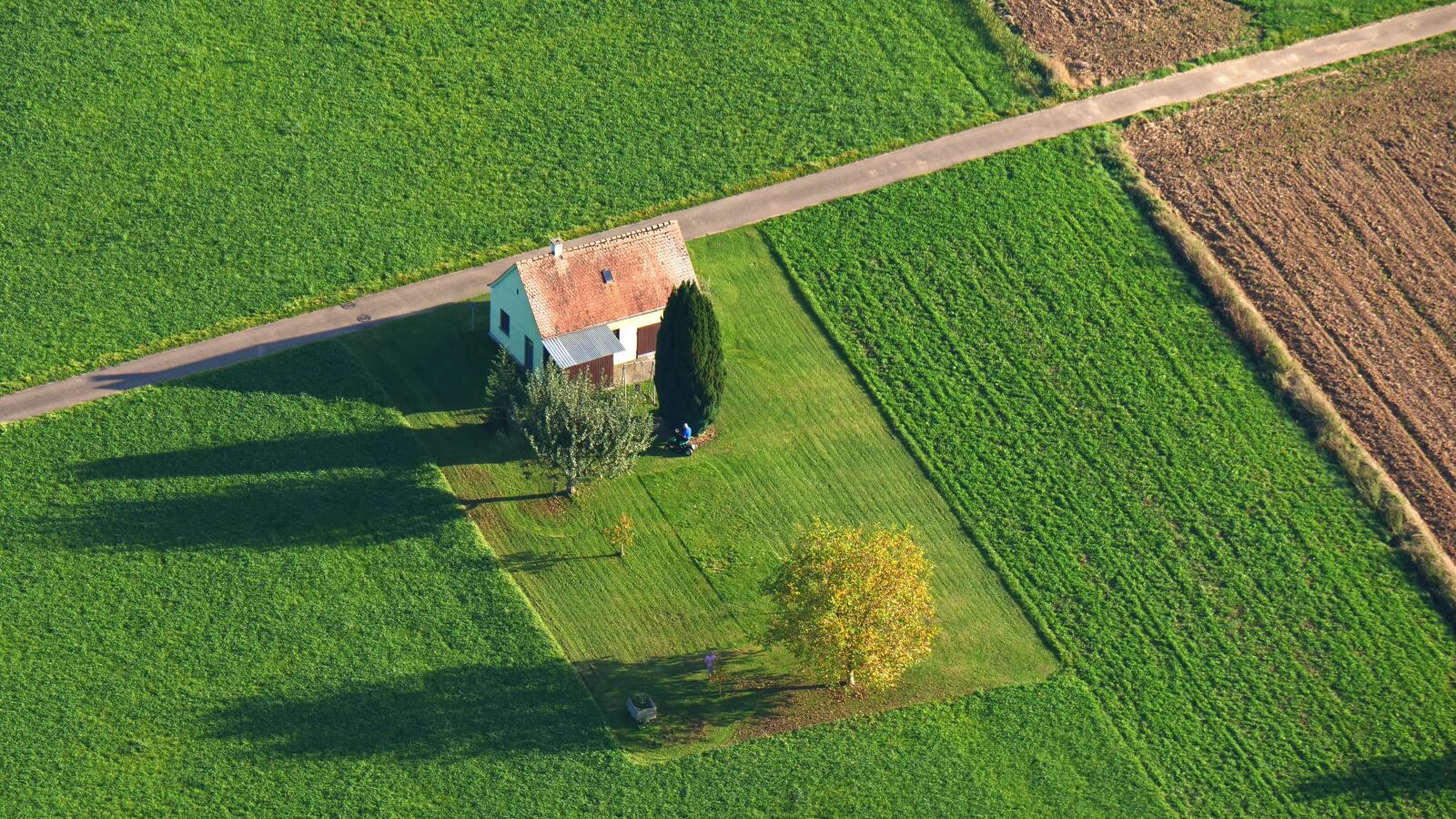 Panasonic Lumix DC-G9 sample photo. House, idyll, landscape photography