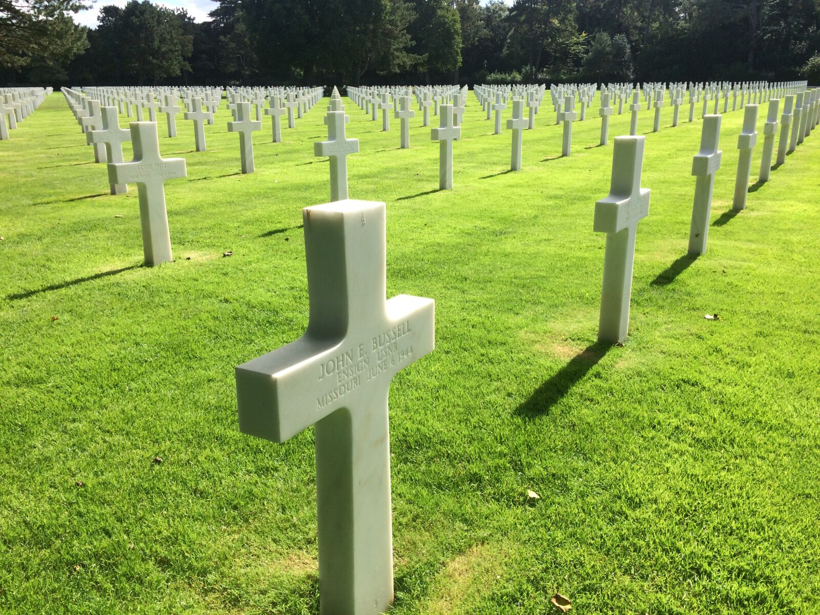 iPhone 5s back camera 4.15mm f/2.2 sample photo. Normandy, memory, war photography