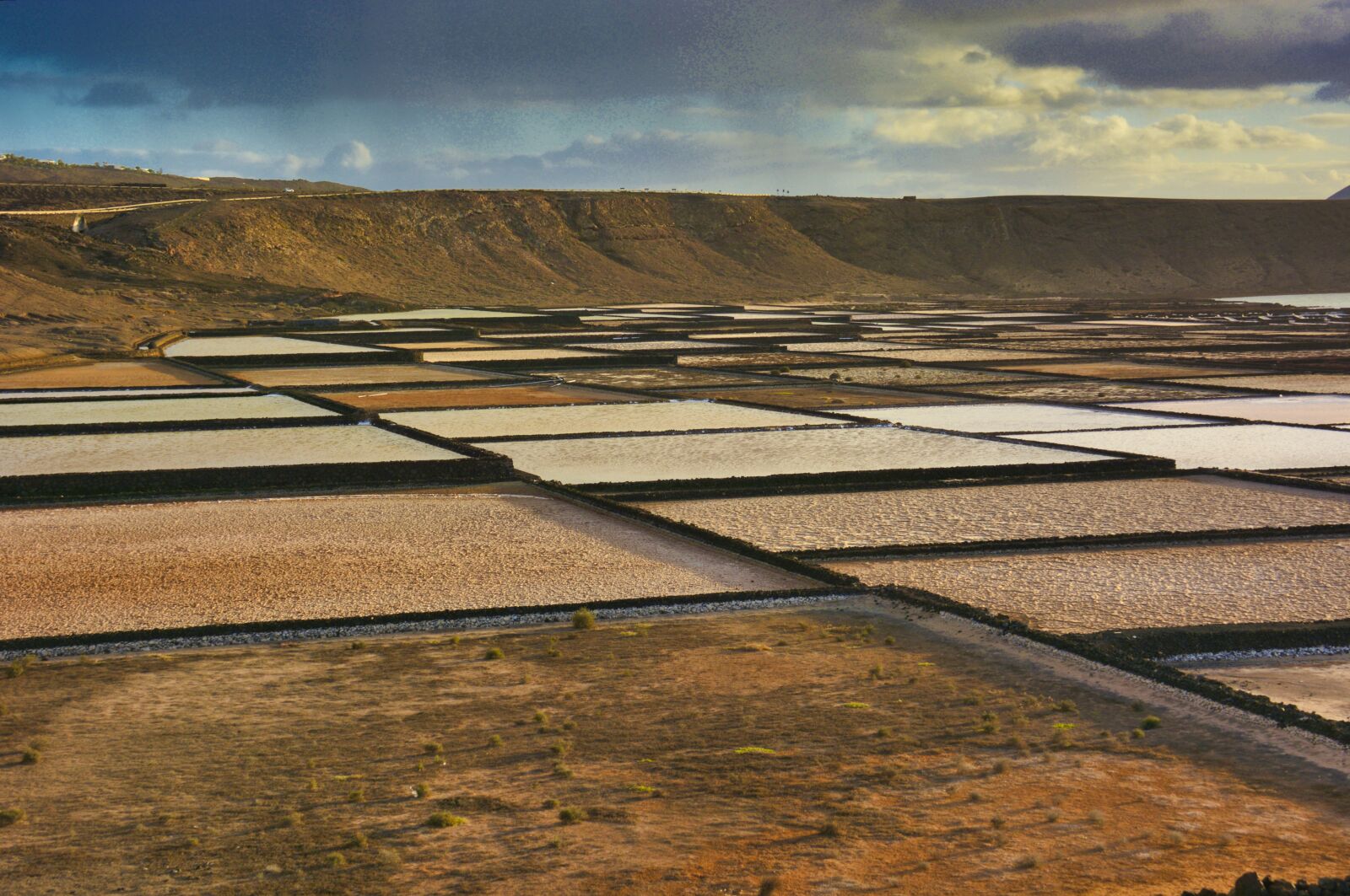 Nikon D7100 sample photo. Salt, sand, lava photography