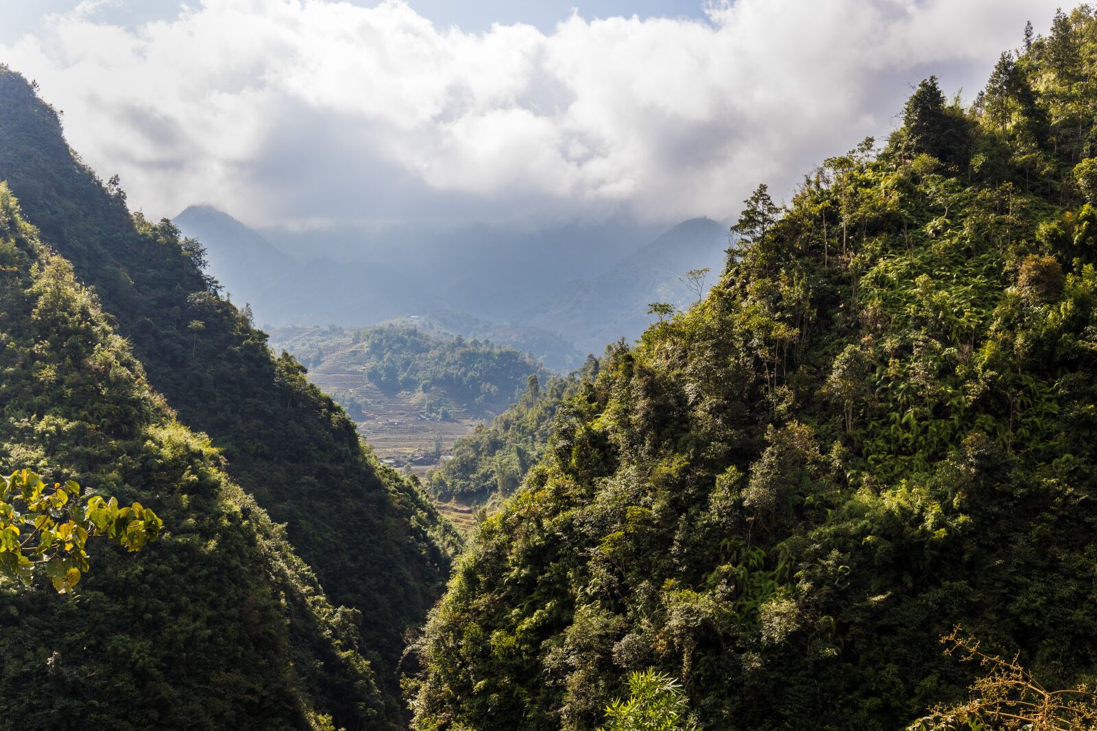 Canon EF 16-35mm F4L IS USM sample photo. Nature, mountain, landscape photography