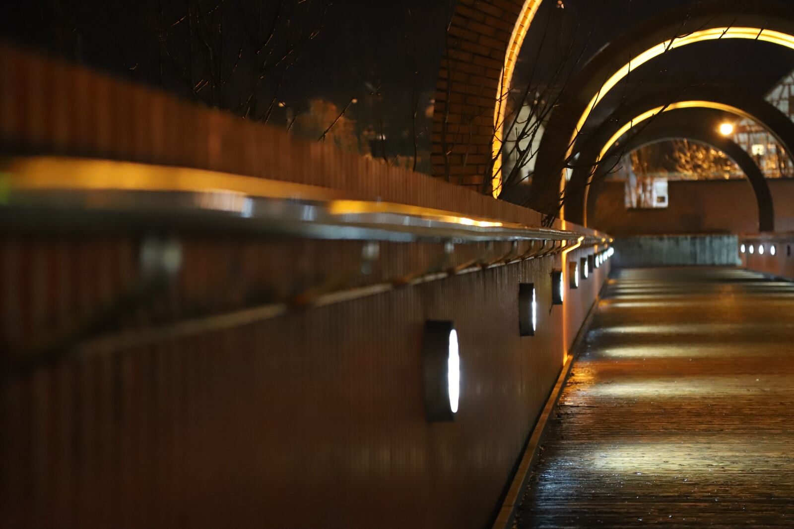 Canon EOS 6D Mark II sample photo. Alley, dark way, mysterious photography