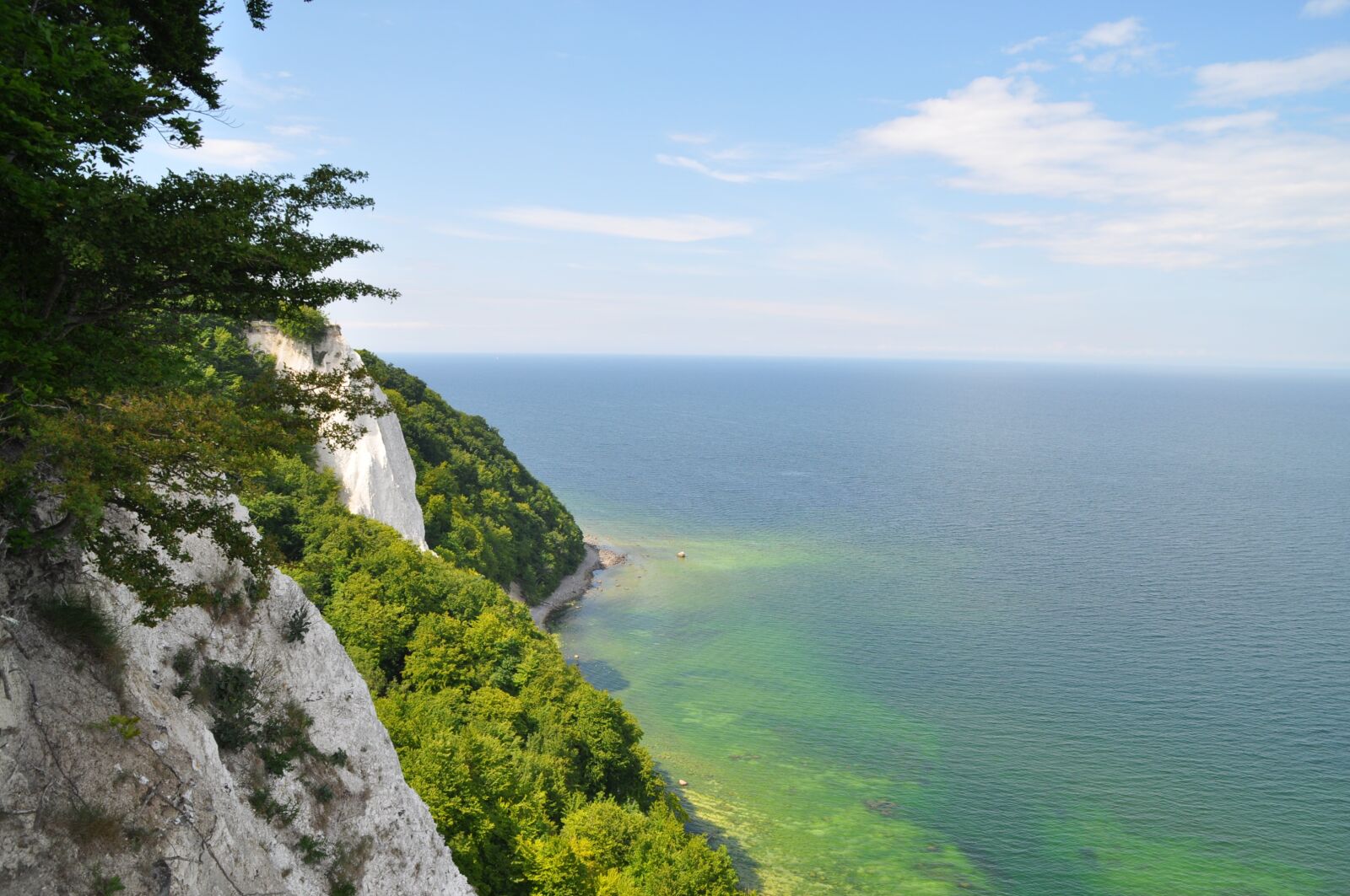 Nikon D5000 sample photo. R gen, baltic sea photography