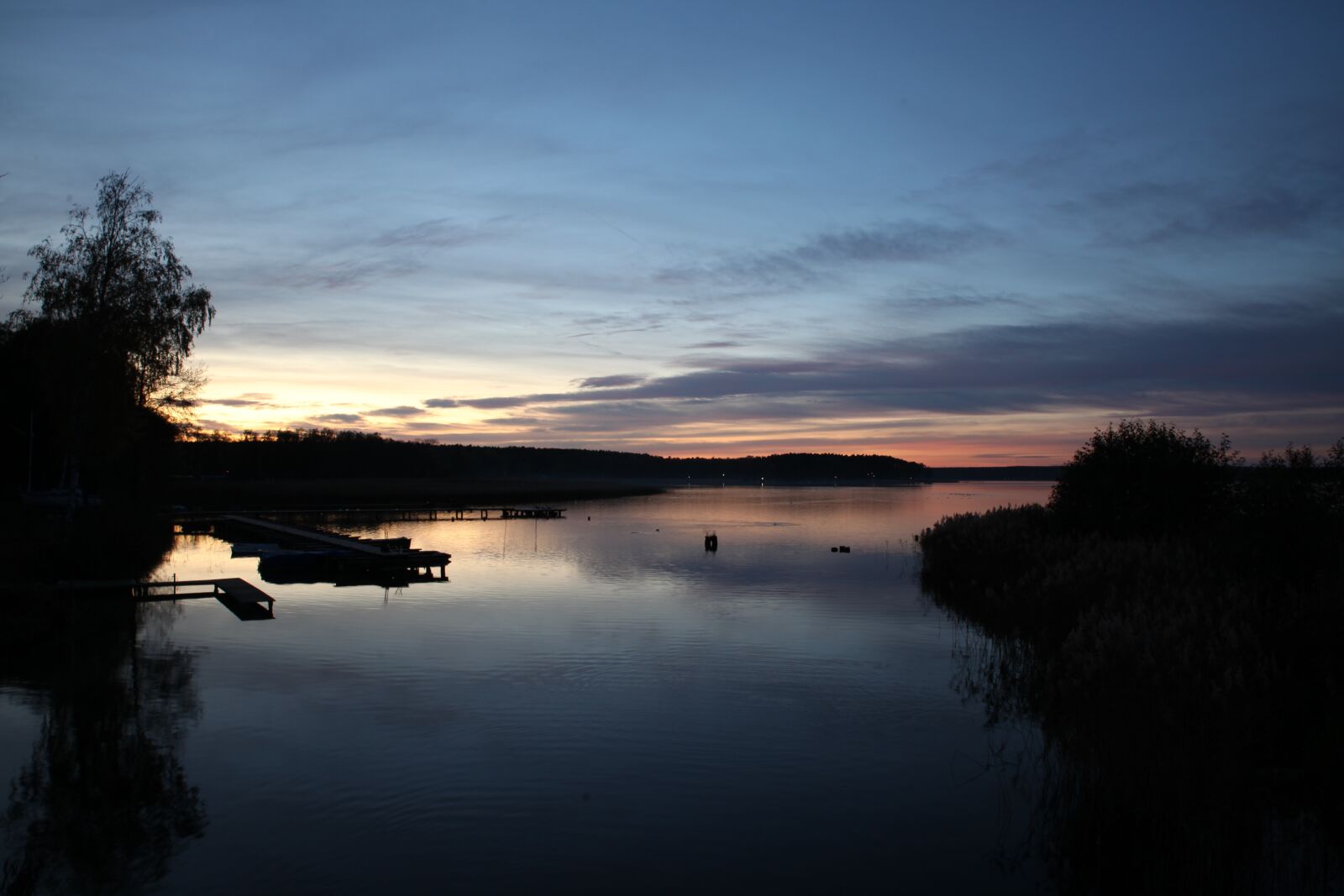 Canon EOS 5D Mark II sample photo. Sky, water, landscape photography