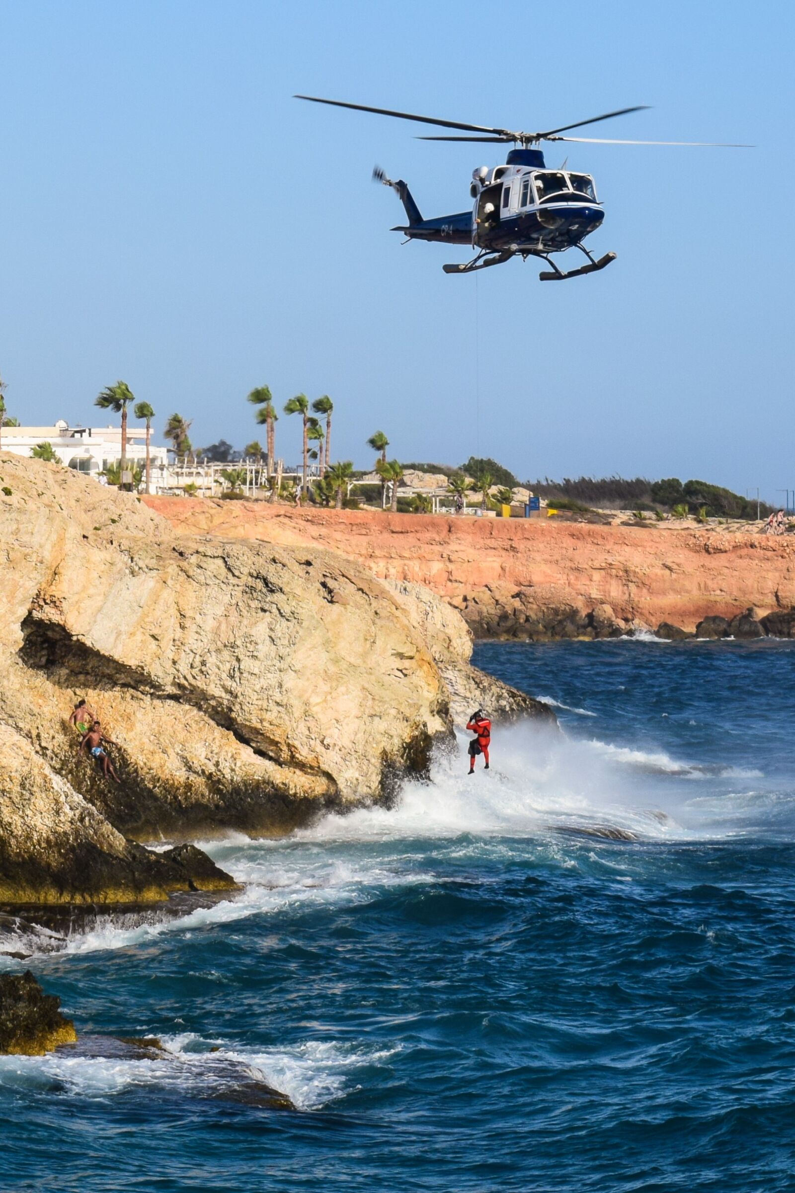 Nikon D3300 sample photo. Rescue operation, helicopter, rescue photography