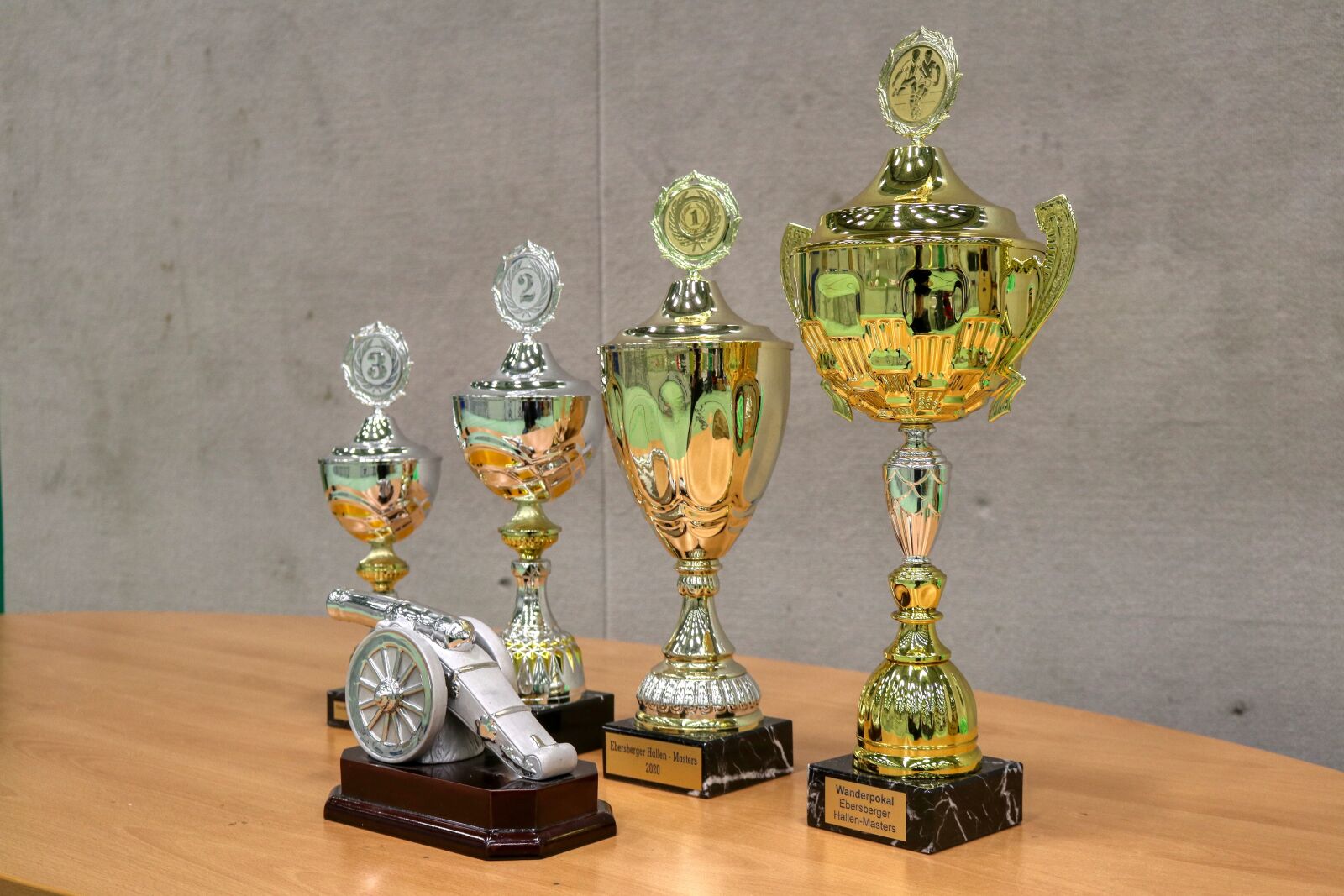 Canon EOS 80D sample photo. Cups, tournament, trophy photography
