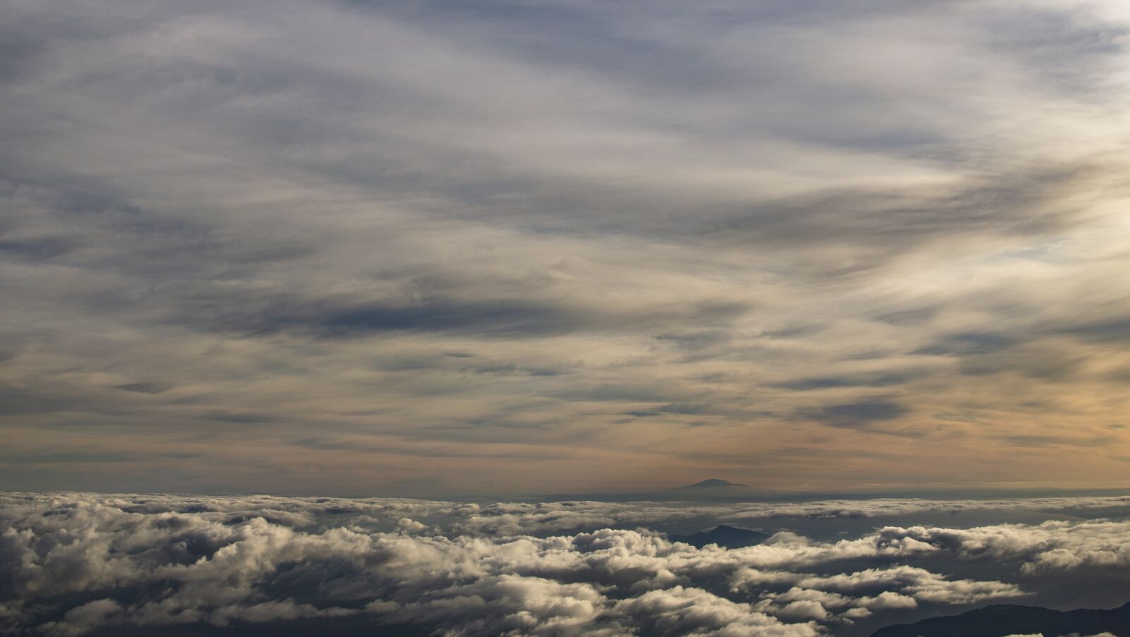 Nikon D5100 sample photo. Sunset sky, sunset clouds photography