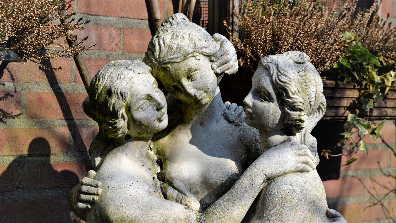 Nikon D5100 sample photo. Sculpture, statue, art photography