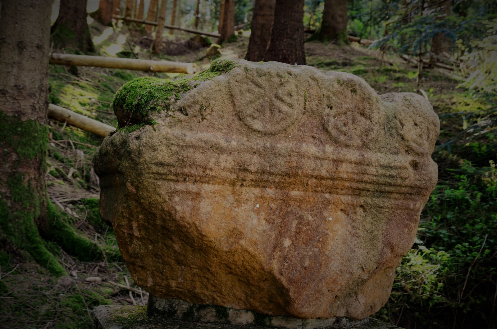 Nikon D7000 sample photo. Altar, romans, rhaetian limes photography