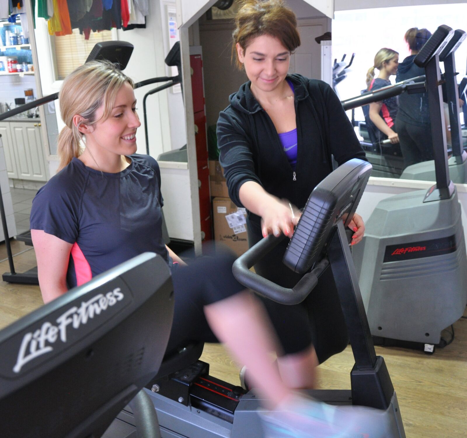 Nikon D90 sample photo. Fitness, training, cardio photography