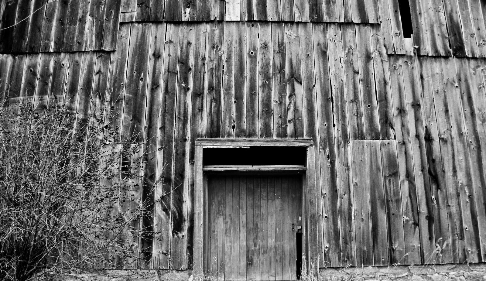 Nikon D200 sample photo. Barn, rustic, rural photography