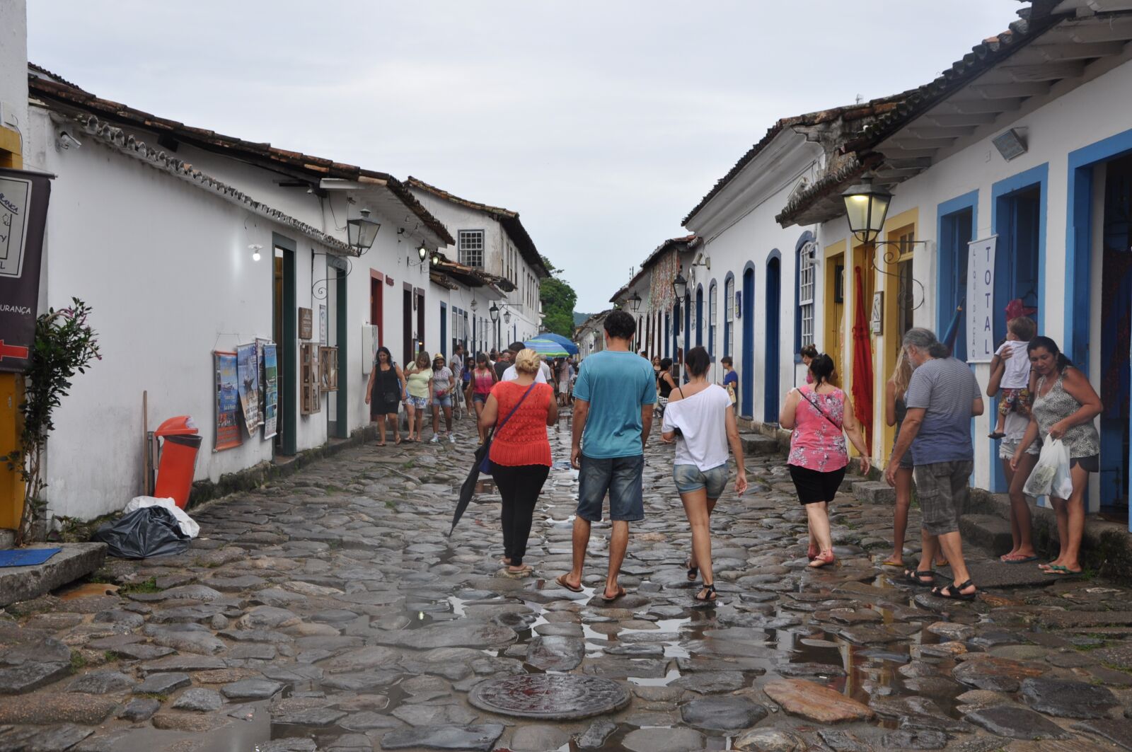 Nikon D90 sample photo. Parachi, brazil, street photography