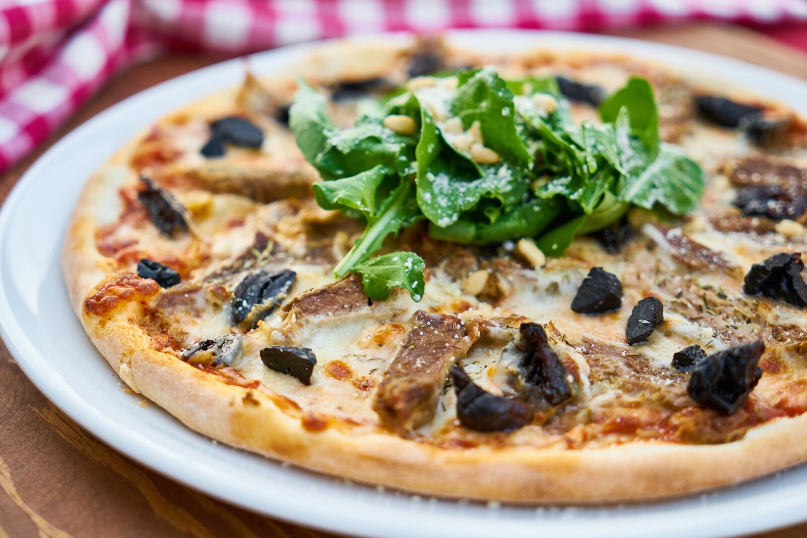 Sony a7R II sample photo. Pizza, plate, dough photography