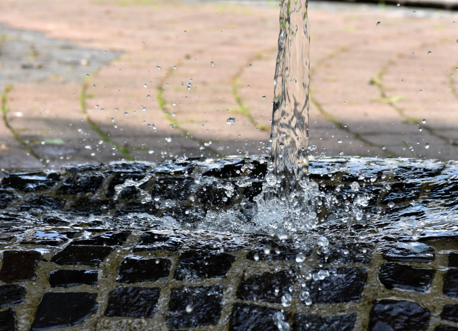 Nikon D7200 sample photo. Drip, water, ray photography