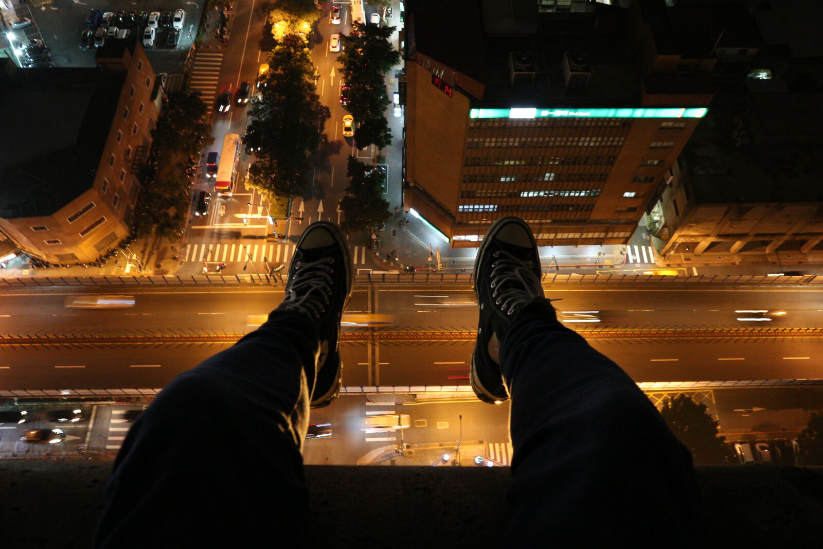 Canon EOS M sample photo