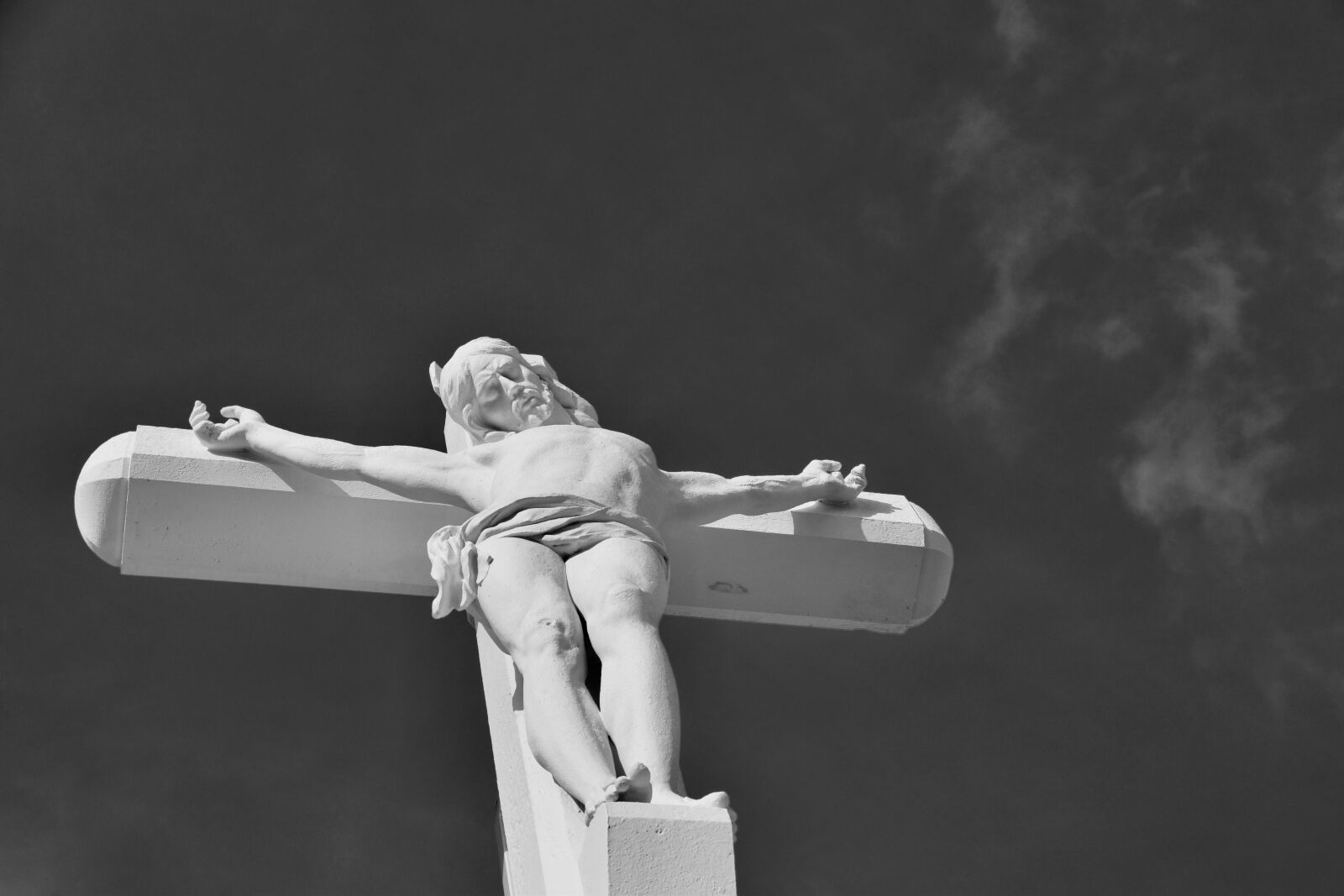 Nikon D5600 sample photo. Cross, christ, sculpture jesus photography