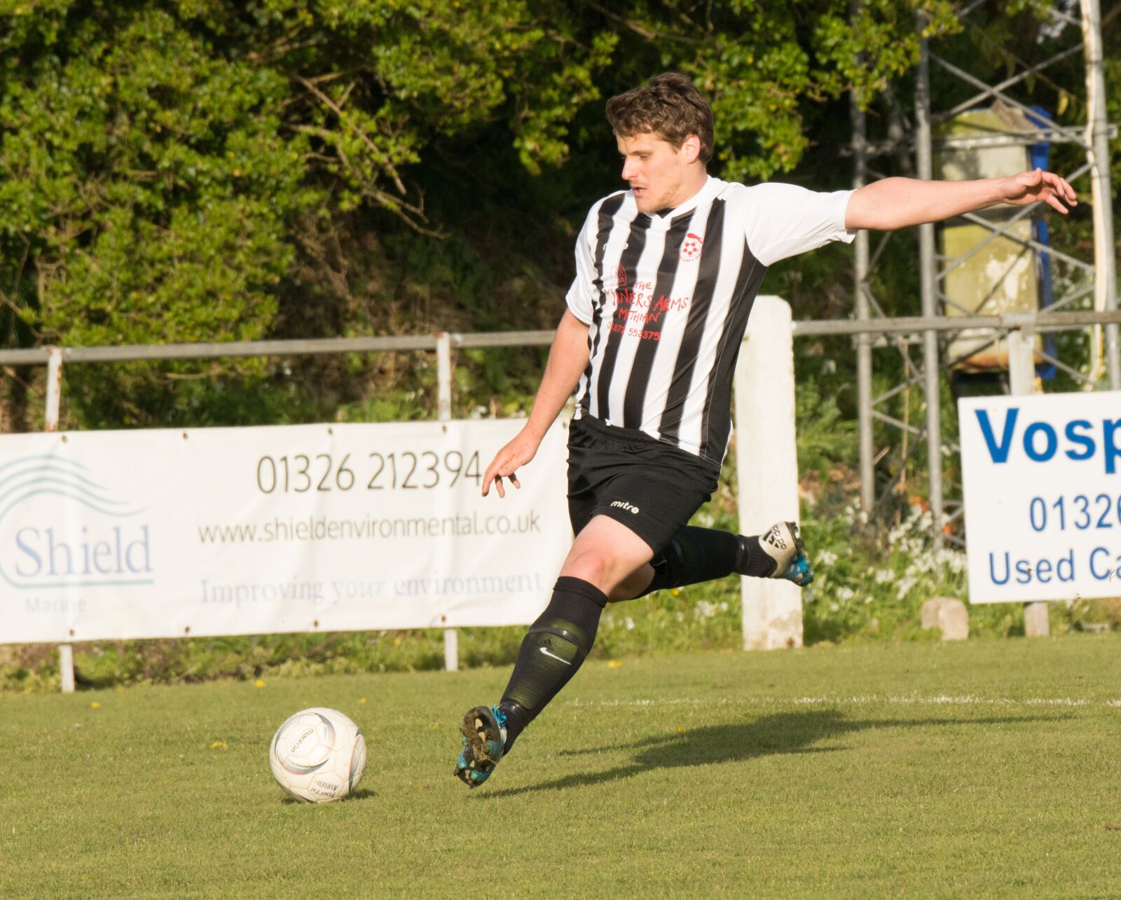 Nikon D7100 sample photo. Goalkeeper, football, soccer photography