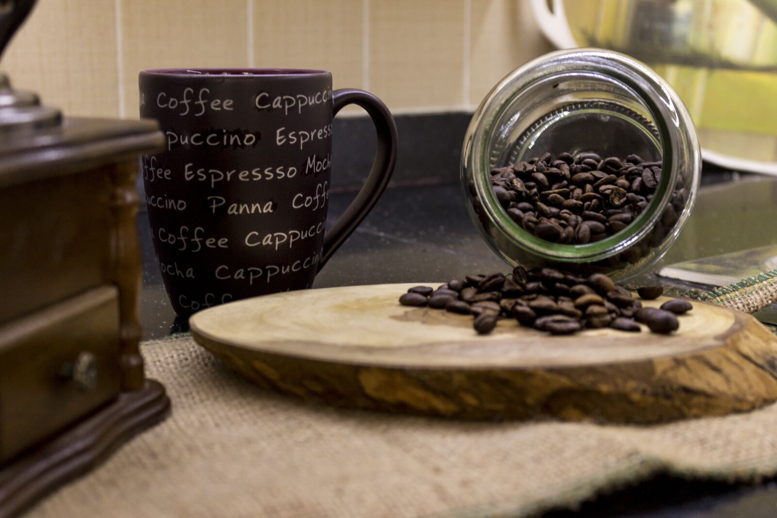 Canon EOS 700D (EOS Rebel T5i / EOS Kiss X7i) sample photo. Coffee, seed, coffee seeds photography