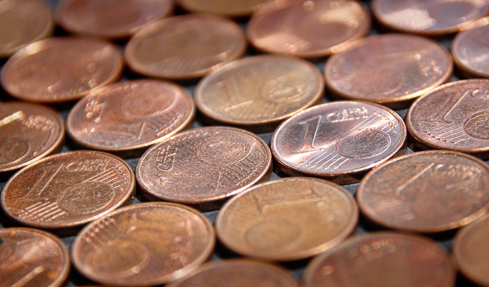 Canon EOS 550D (EOS Rebel T2i / EOS Kiss X4) sample photo. Coin, cent, money photography