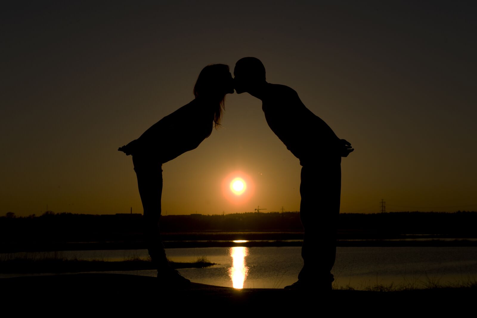 Nikon D3 sample photo. A kiss on the photography