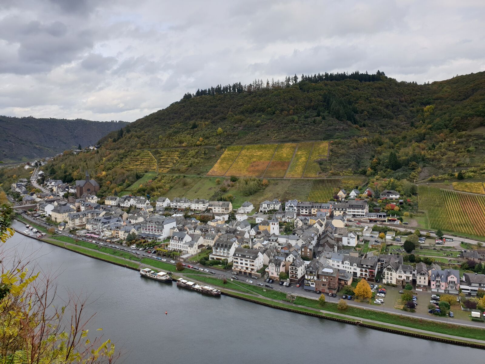 Samsung Galaxy S9 sample photo. Cochem on the mosel photography