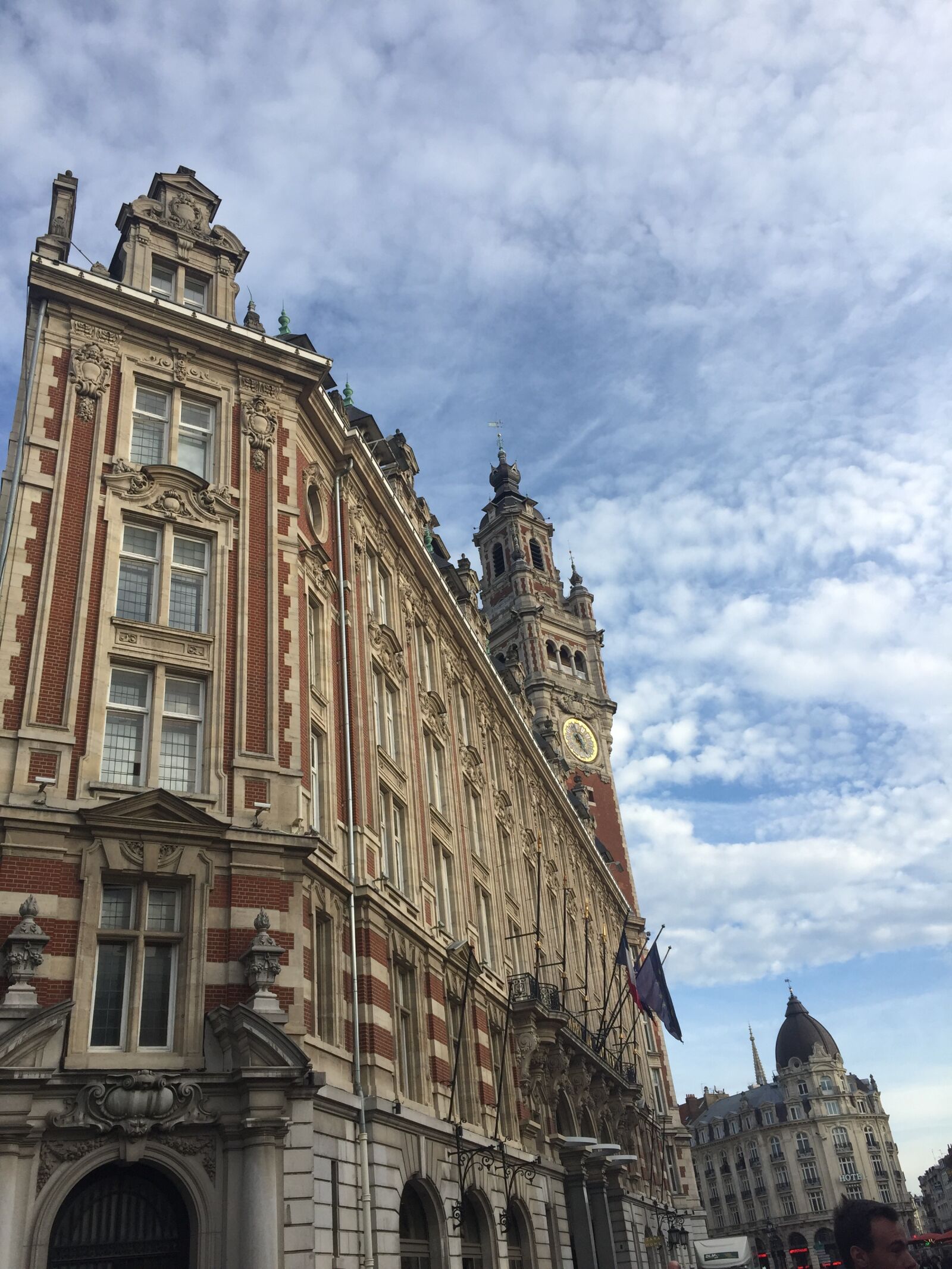 iPhone 6 back camera 4.15mm f/2.2 sample photo. Lille, architecture, facade photography