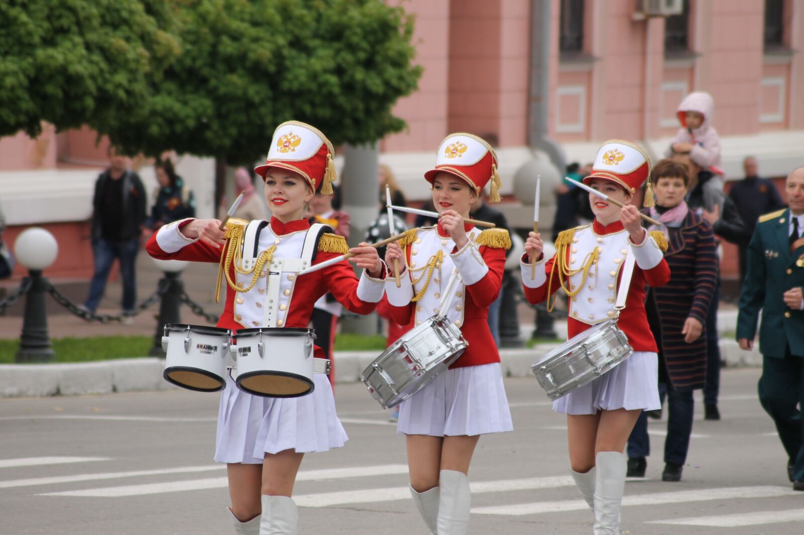 Canon EOS 1100D (EOS Rebel T3 / EOS Kiss X50) sample photo. Bryansk, victory day, may 9 photography