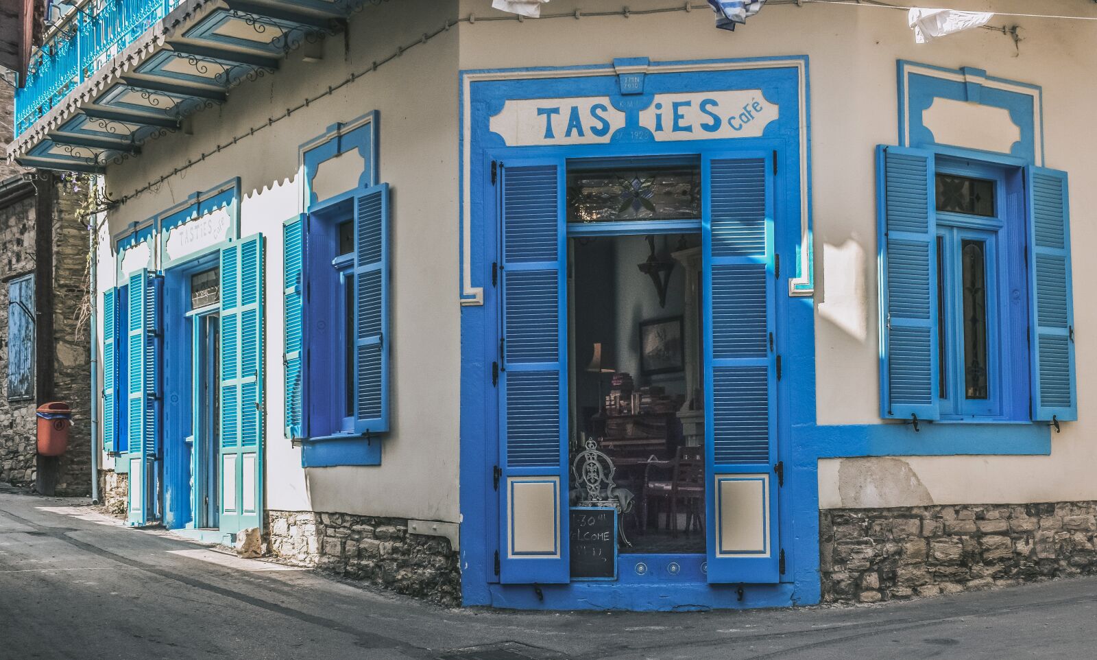 Nikon D3300 sample photo. Building, architecture, façade photography