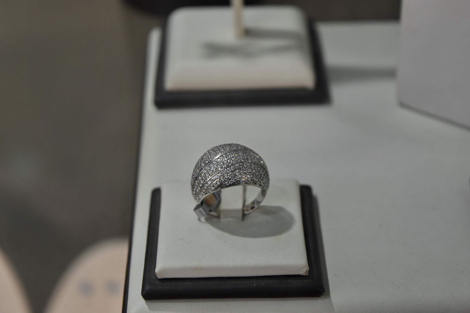 Nikon D5500 sample photo. Detail, jewelry, luxury, precious photography