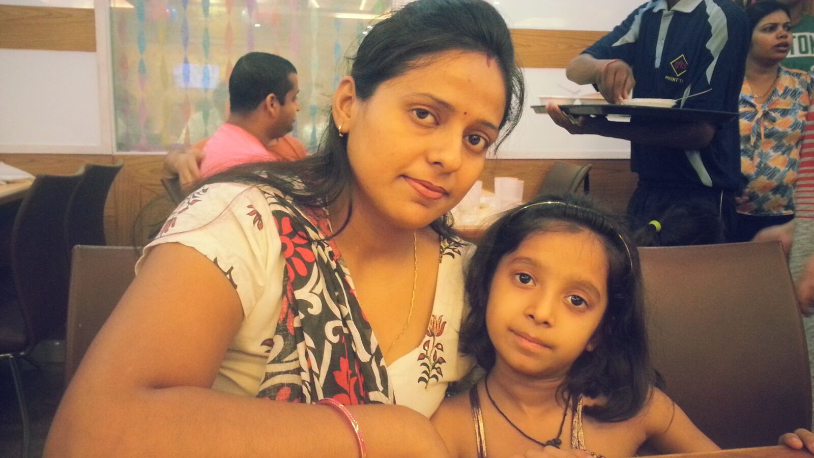 Samsung Galaxy Note2 sample photo. Mother's love, mother's care photography